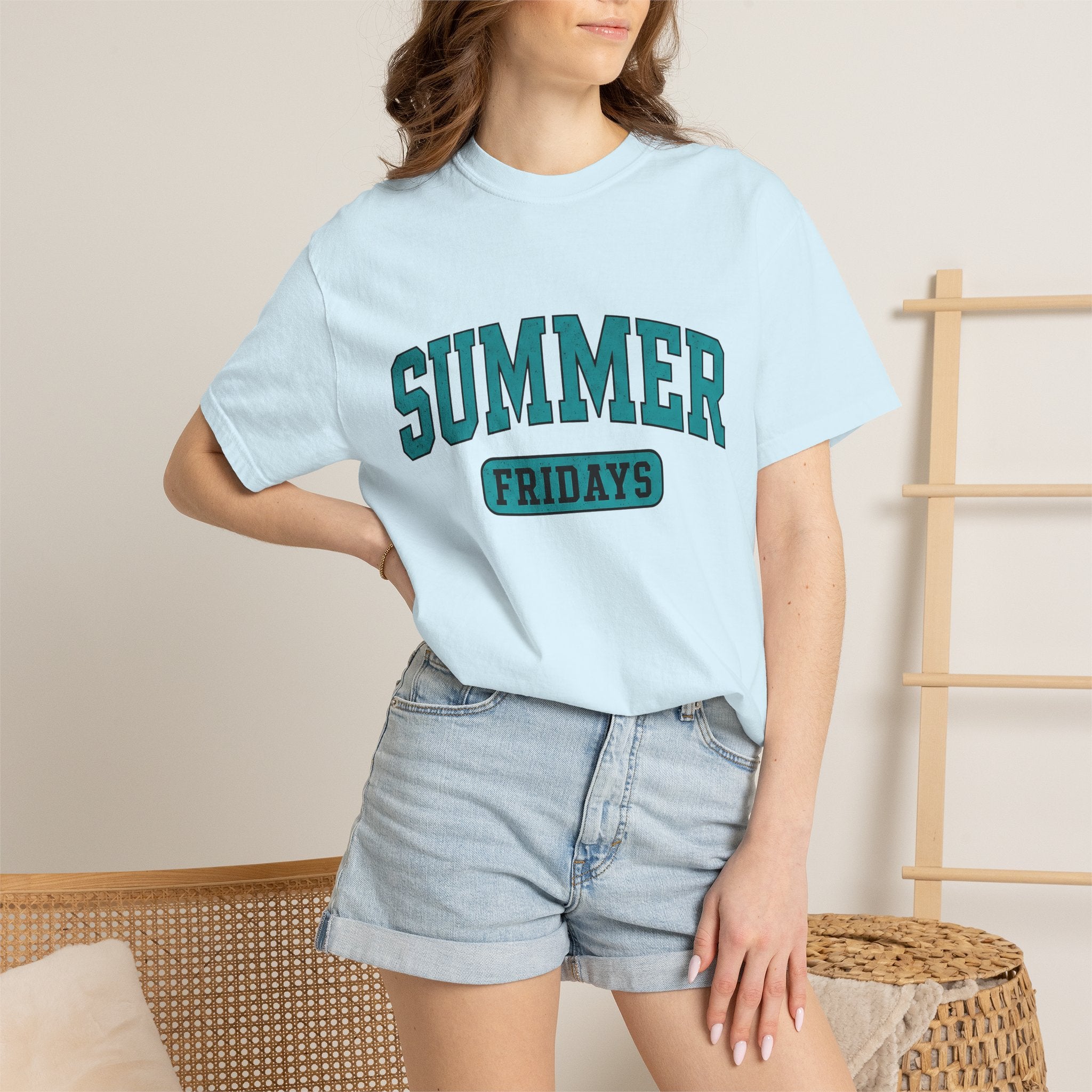 Varsity Font Shirt Summer Travel Gift Women Sportswear Tee Lettering T-Shirt Vacation Fan Retro Tshirt Adventure Graphic Classic Collegiate