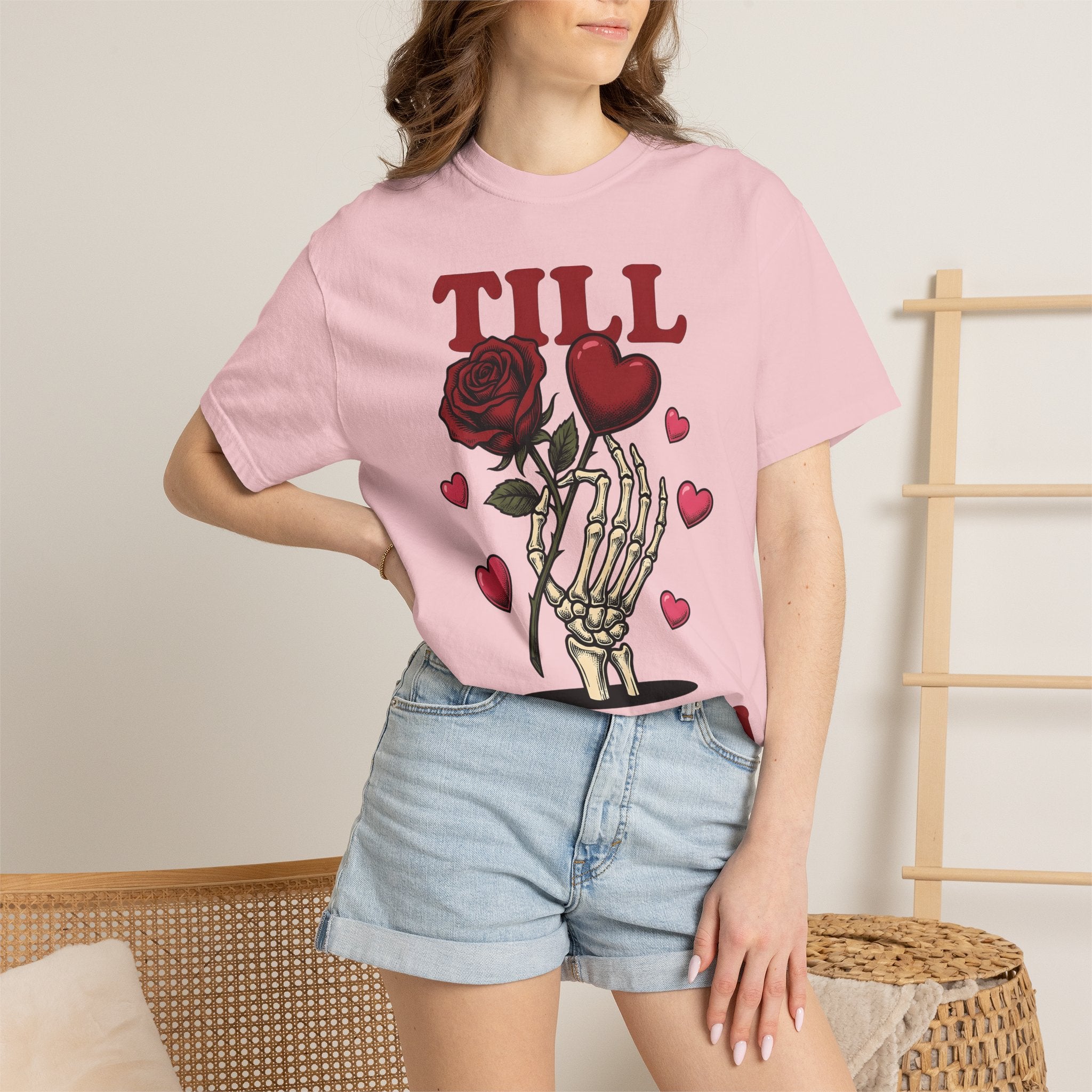 Skeleton Fingers Rose Shirt St. Valentine's Day Macabre Gift Women Linework Tee Bone Rose T-Shirt Valentine Fan Hand Drawn Tshirt Dark