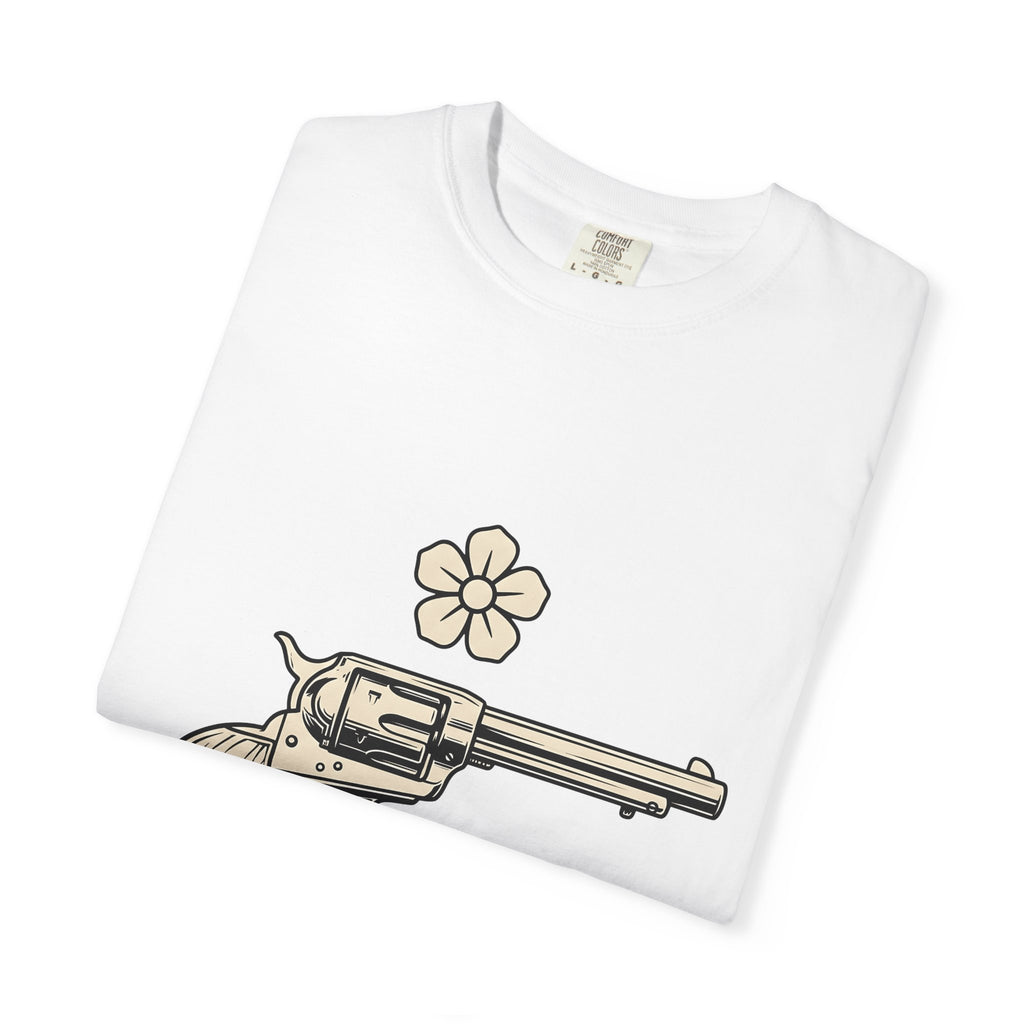 Western Pistol Shirt Cowgirl Cowboy Gift Women Retro Tee Handgun T-Shirt Cowgirl Fan Gunslinger Tshirt Cowboy Graphic Sketch Bloom Tshirt