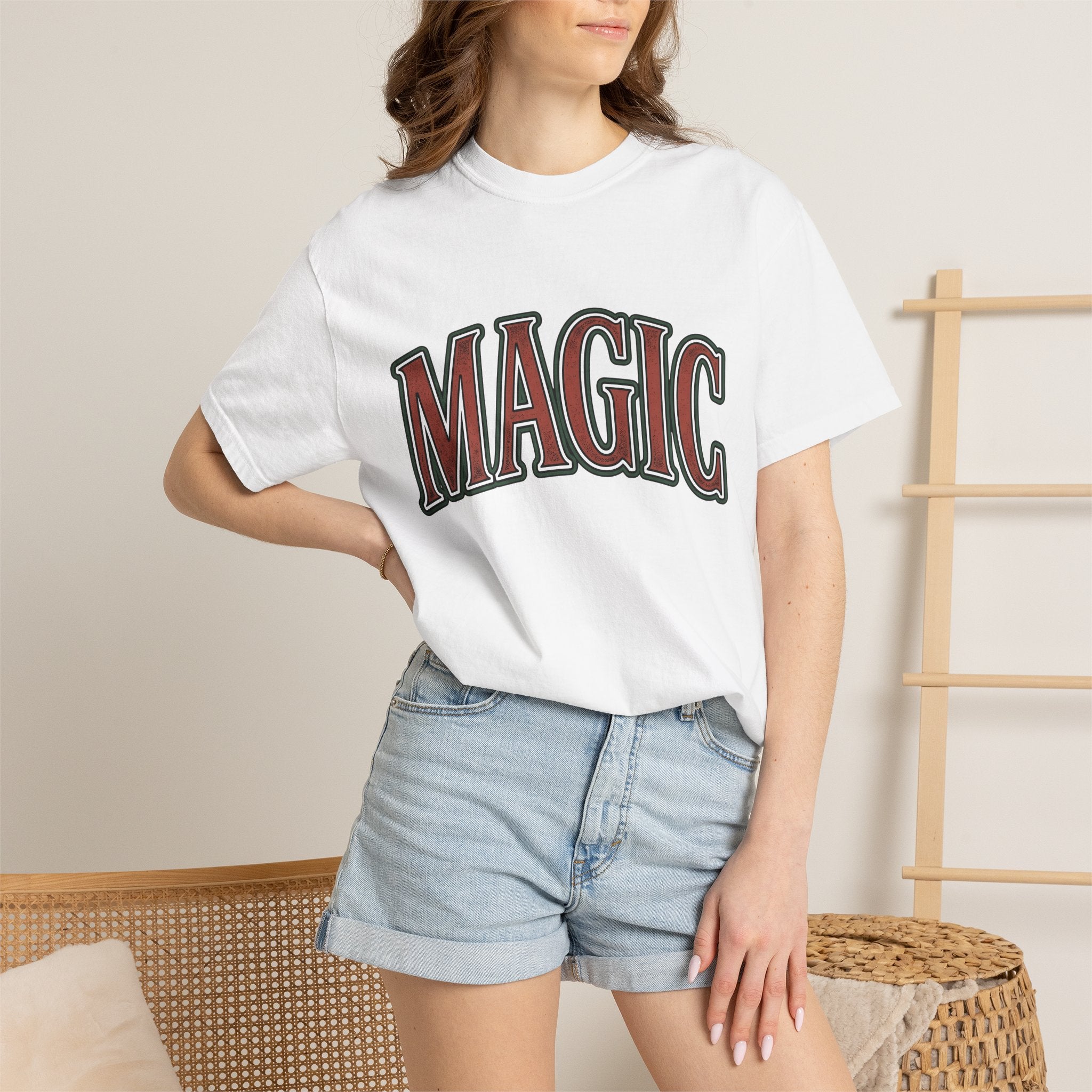 Curved Vintage Lettering Shirt Christmas Seasonal Gift Women Retro Tee Typography T-Shirt Xmas Fan Vintage Tshirt Holiday Graphic Simple