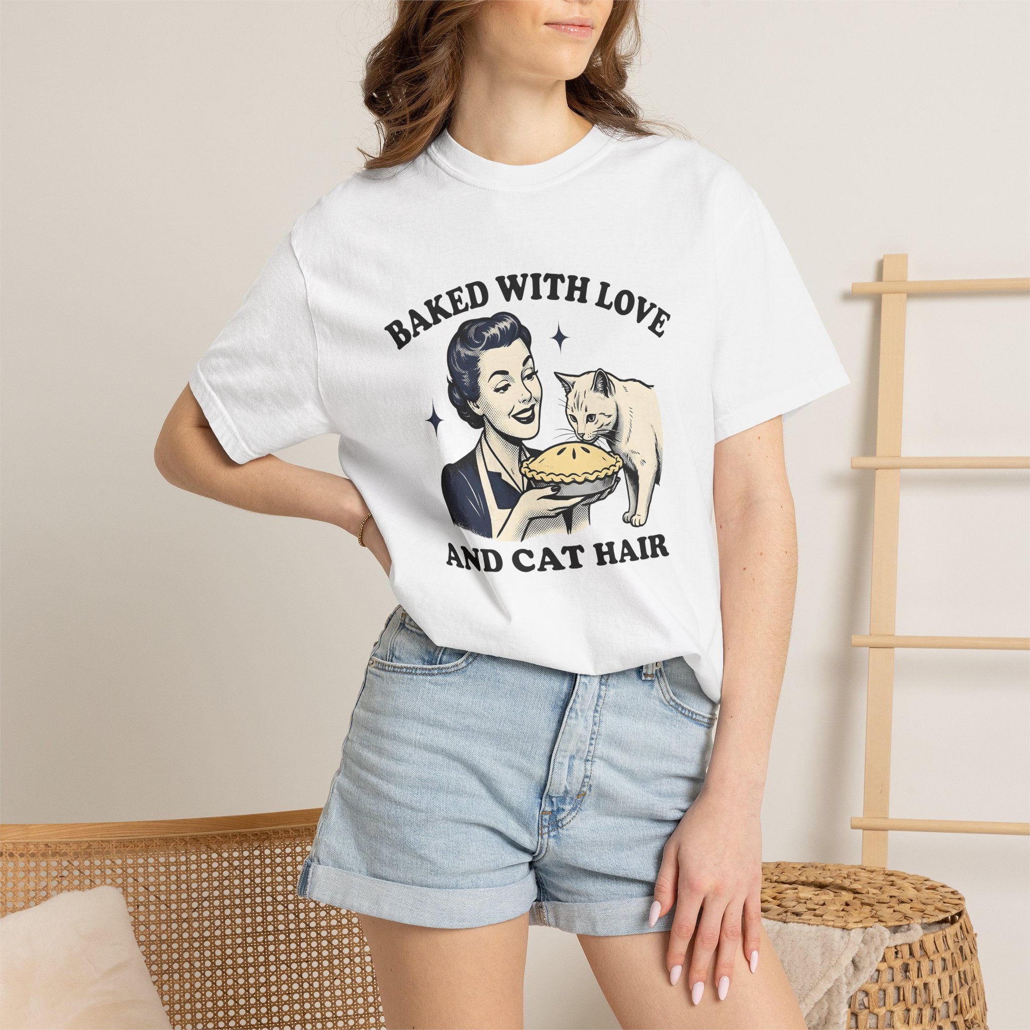 Girl Kitty Tart Shirt Cat Desserts Gift Women Rustic Tee Kitten T-Shirt Cat Fan Feline Tshirt Pastry Graphic Classic Sparkles Tshirt