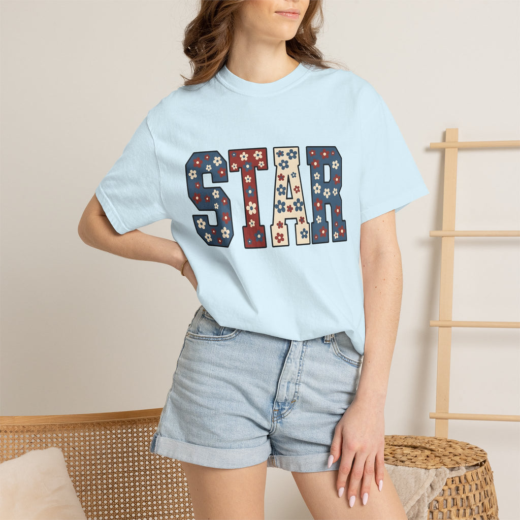 Flower Star Lettering Shirt 4th Of July America Gift Women Strong Tee Floral T-Shirt Patriotic Fan Bold Tshirt American Graphic Vintage