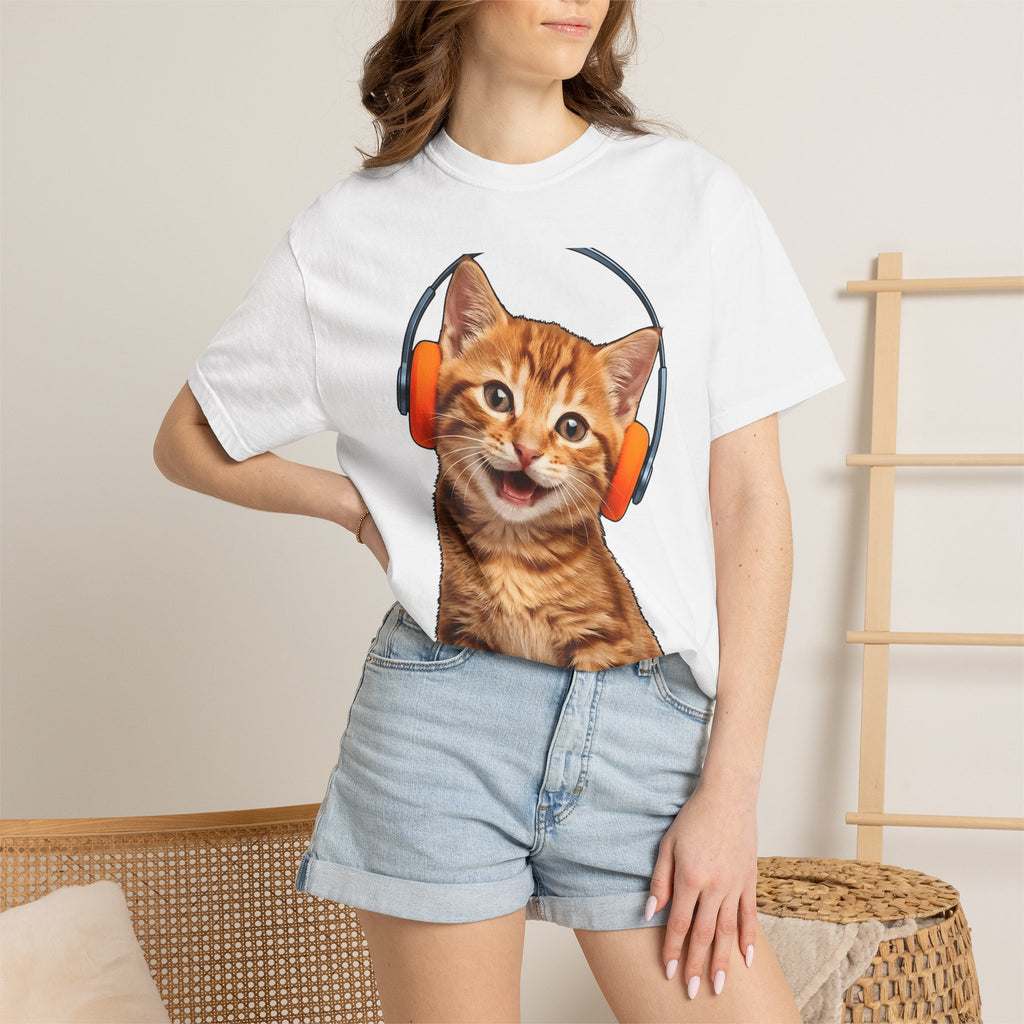 Ginger Cat Headphones Shirt Cat Melody Gift Women Whimsical Tee Orange Cat T-Shirt Cat Fan Fancy Art Tshirt Music Graphic Graphic Earbuds