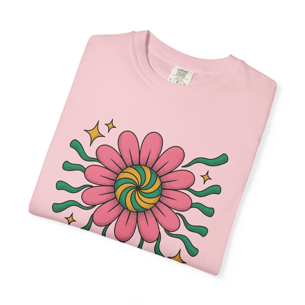 Floral Pattern Shirt Boho Chic Wellness Gift Women Funky Tee Flower T-Shirt Bohemian Enthusiast Artistic Tshirt Wellness Graphic Sketch