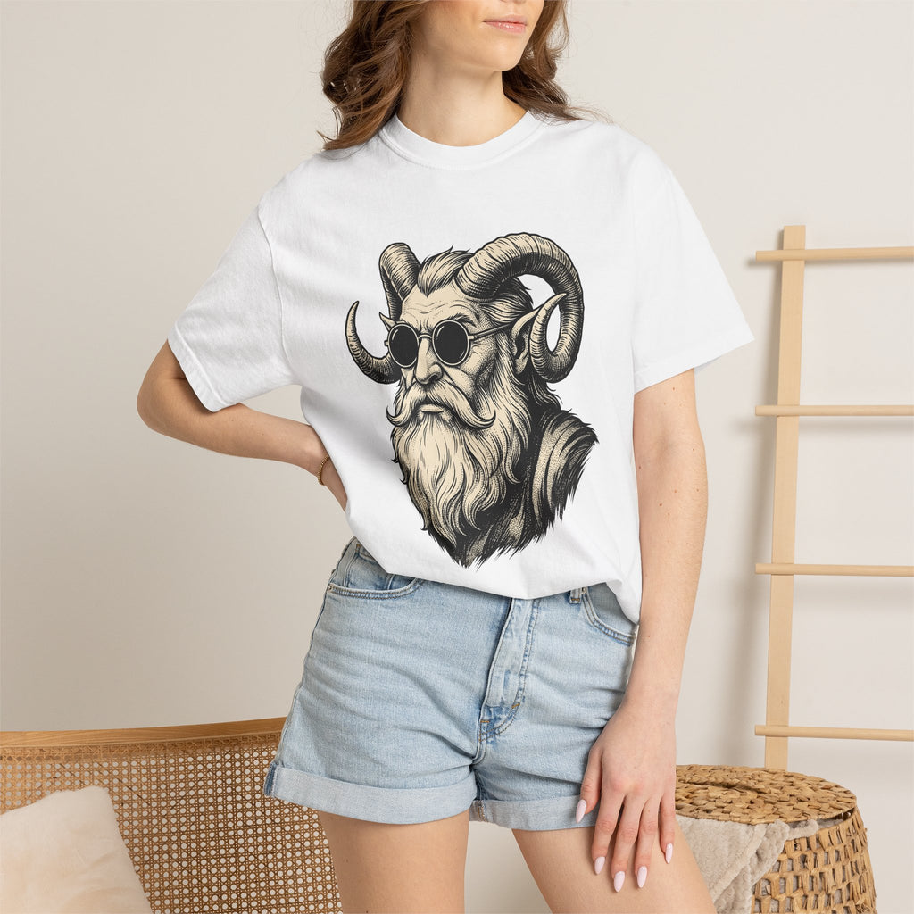 Krampus Head Shirt Christmas Gothic Gift Women Tattoo Tee Krampus T-Shirt Xmas Fan Traditional Tshirt Dark Graphic Vintage Sunglasses Tshirt