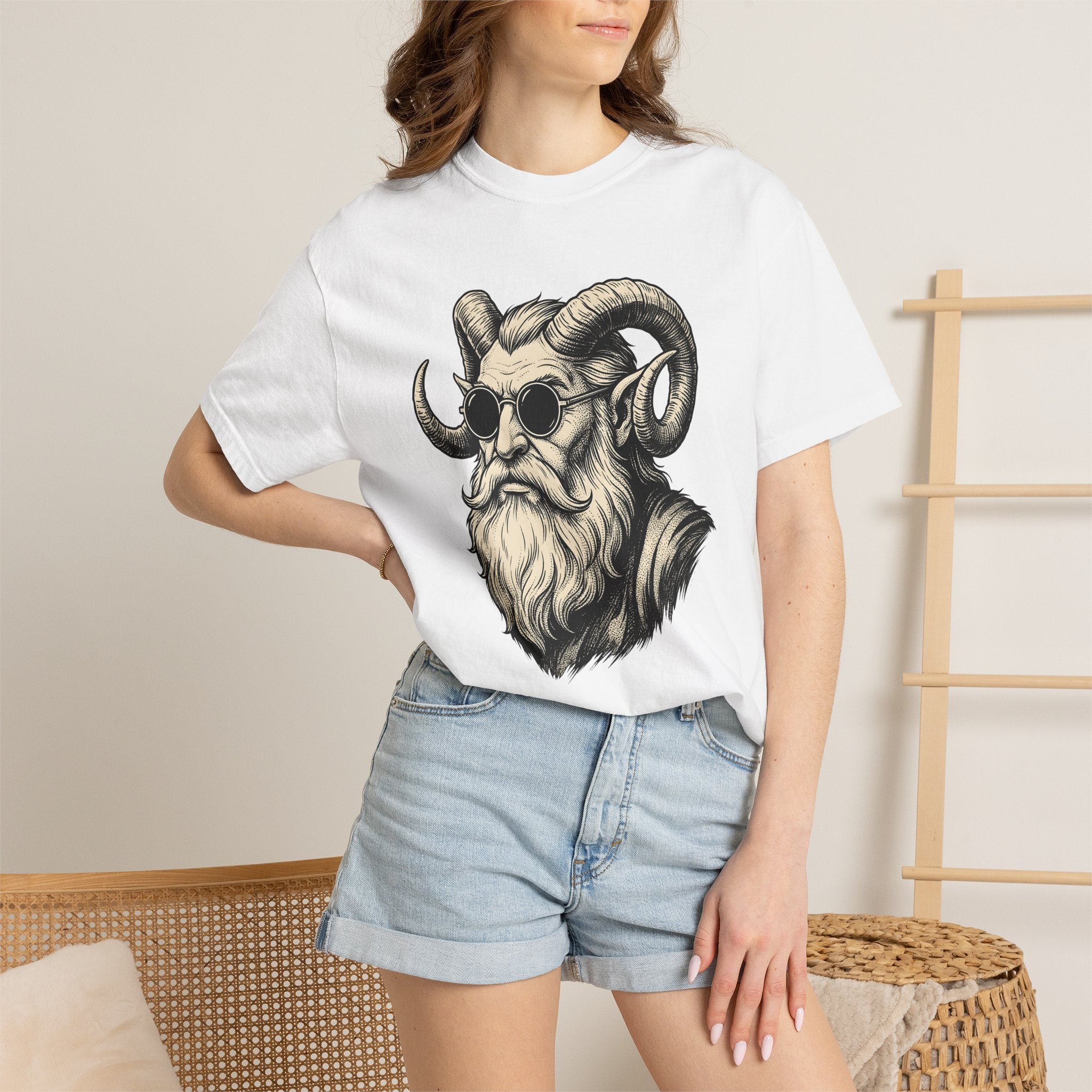 Krampus Head Shirt Christmas Gothic Gift Women Tattoo Tee Krampus T-Shirt Xmas Fan Traditional Tshirt Dark Graphic Vintage Sunglasses Tshirt