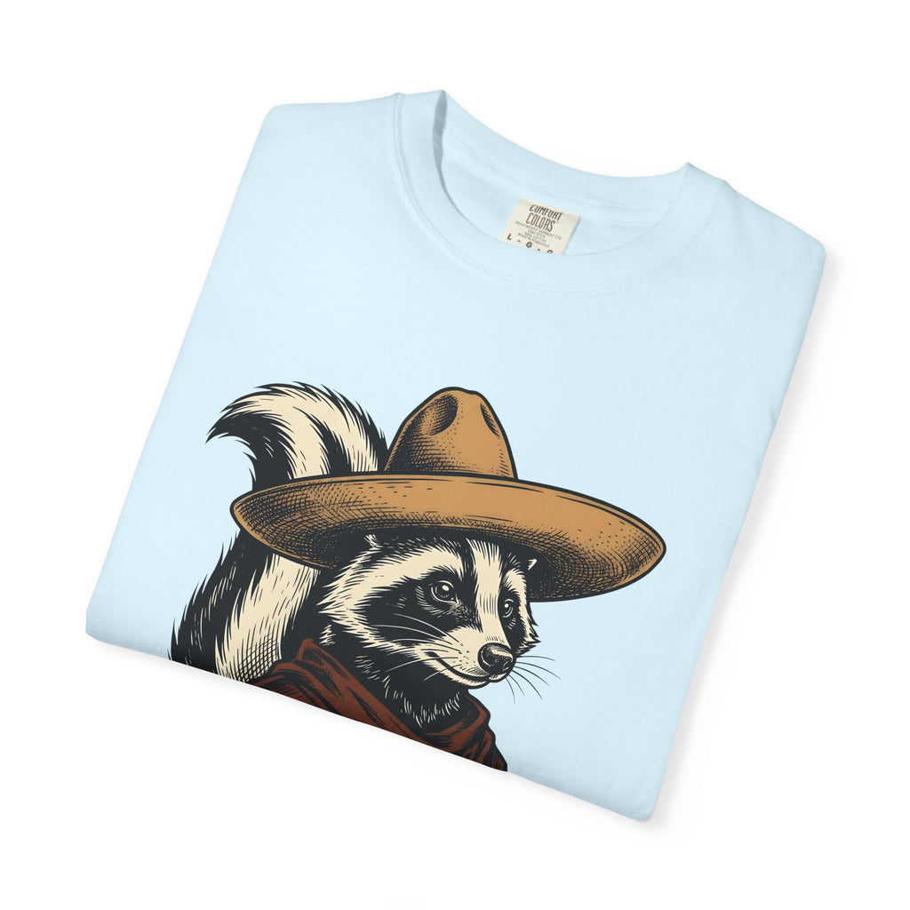 Raccoon Sombrero Shirt Animal Wild West Gift Women Distressed Tee Trash Panda T-Shirt Animal Fan Vintage Tshirt Cowboy Graphic Doodle