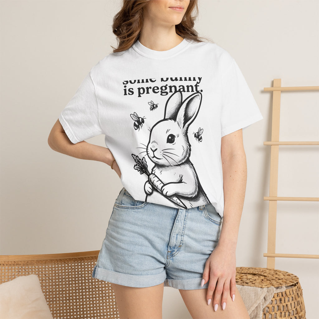 Expecting Rabbit Shirt Funny Wildlife Gift Women Sketch Tee Bunny T-Shirt Humor Fan Hare Graphic Retro Veggie Tshirt