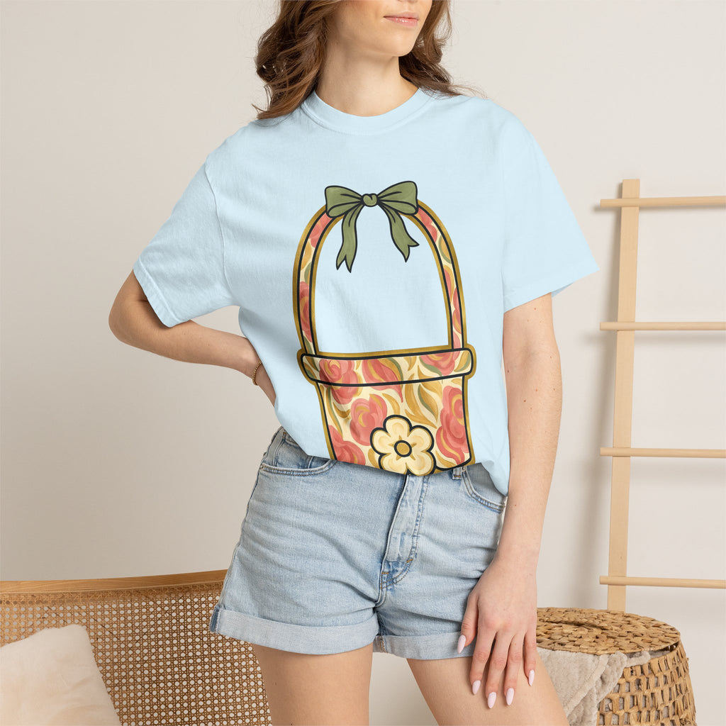 Flower Bouquet Shirt Easter Botany Gift Women Indie Tee Floral Arrangement T-Shirt Spring Fan Floral Design Botanical Graphic Vintage Tie