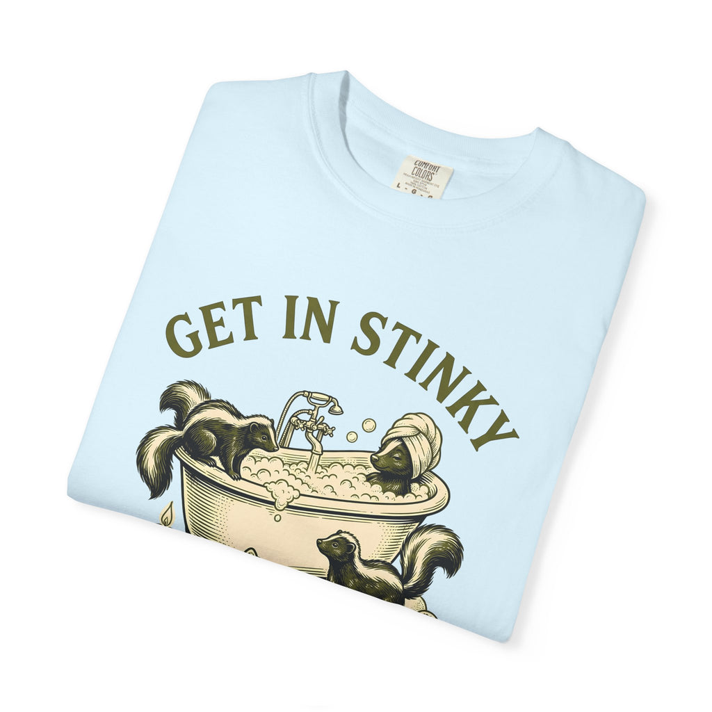 Skunk Cleanse Shirt Self Care Fauna Gift Women Classic Tee Detox T-Shirt Wellness Enthusiast Vintage Tshirt Wildlife Graphic Line Art