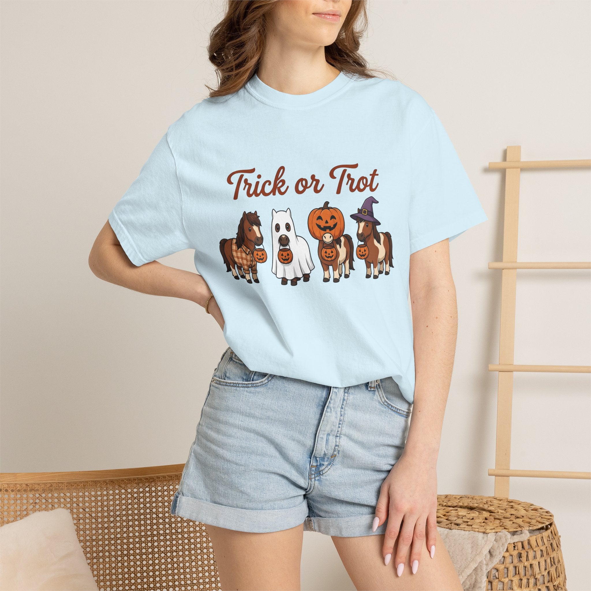 Horse Gear Shirt Halloween Critters Gift Women Lovable Tee Equestrian T-Shirt Halloween Fan Cute Tshirt Creature Graphic Graphic Pumpkin