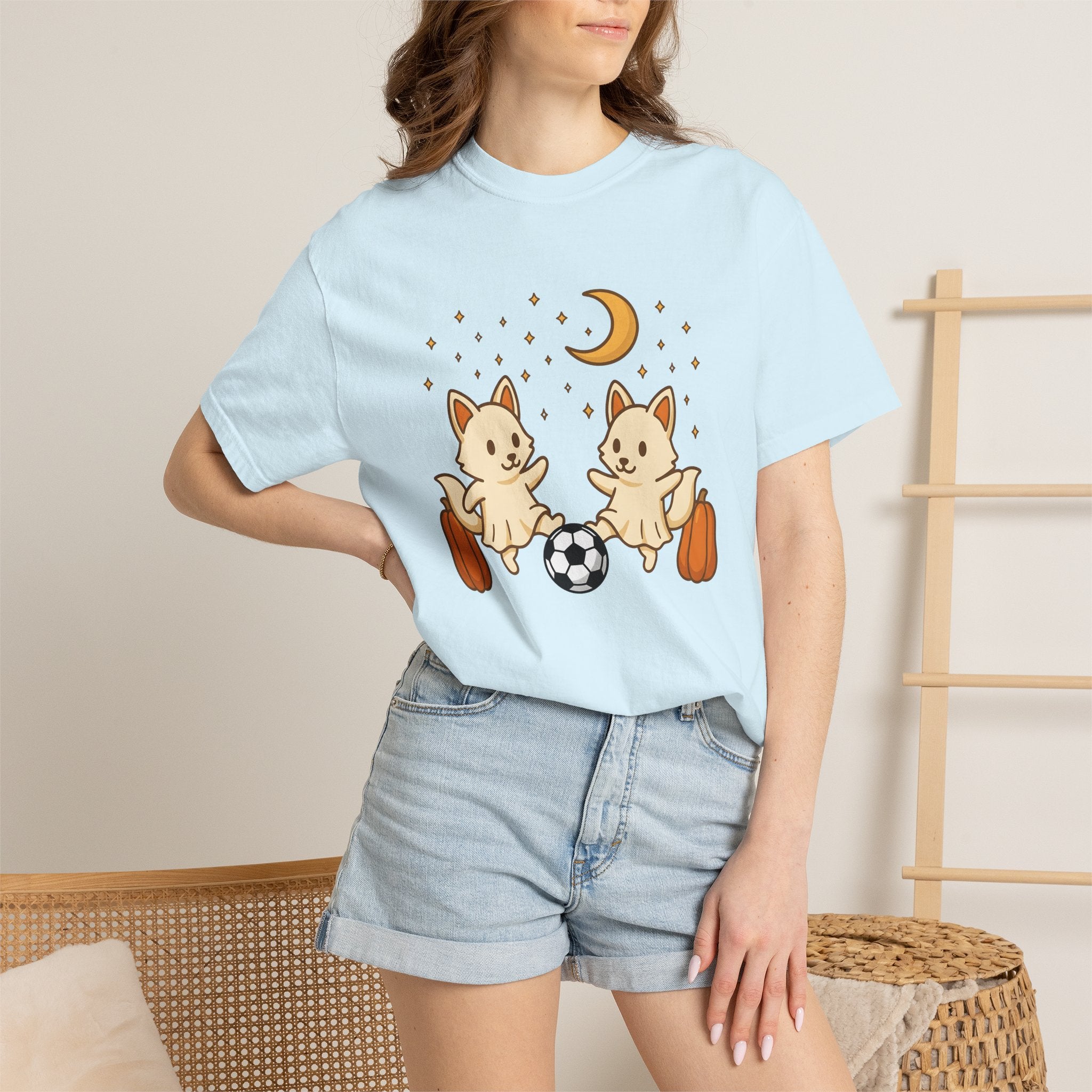 Fox Football Shirt Sports Holiday Gift Women Cute Tee Foxball T-Shirt Athlete Fan Footballer Tshirt Celebration Graphic Comic Gourd Tshirt