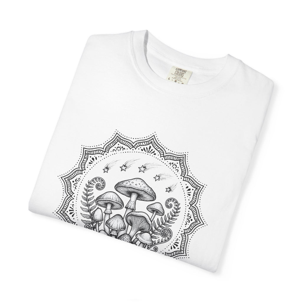Fungi Cluster Shirt Boho Chic Wilderness Gift Women Doodle Tee Mushroom T-Shirt Hippie Fan Hand Drawn Tshirt Outdoor Graphic Outline