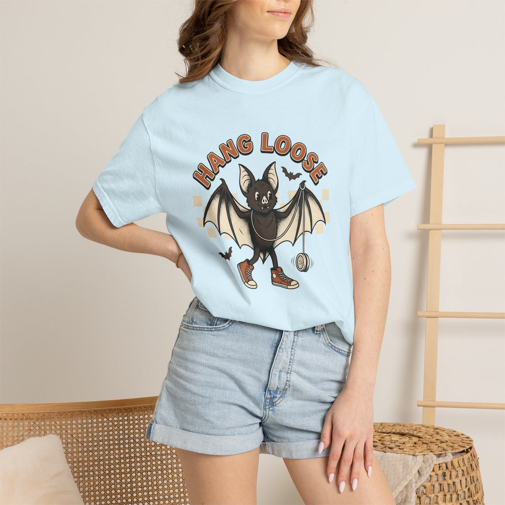 Flying Mammal Sneaker Shirt Halloween Creatures Gift Women Sketch Tee Bat Shoe T-Shirt Horror Fan Drawing Graphic Illustration Old School