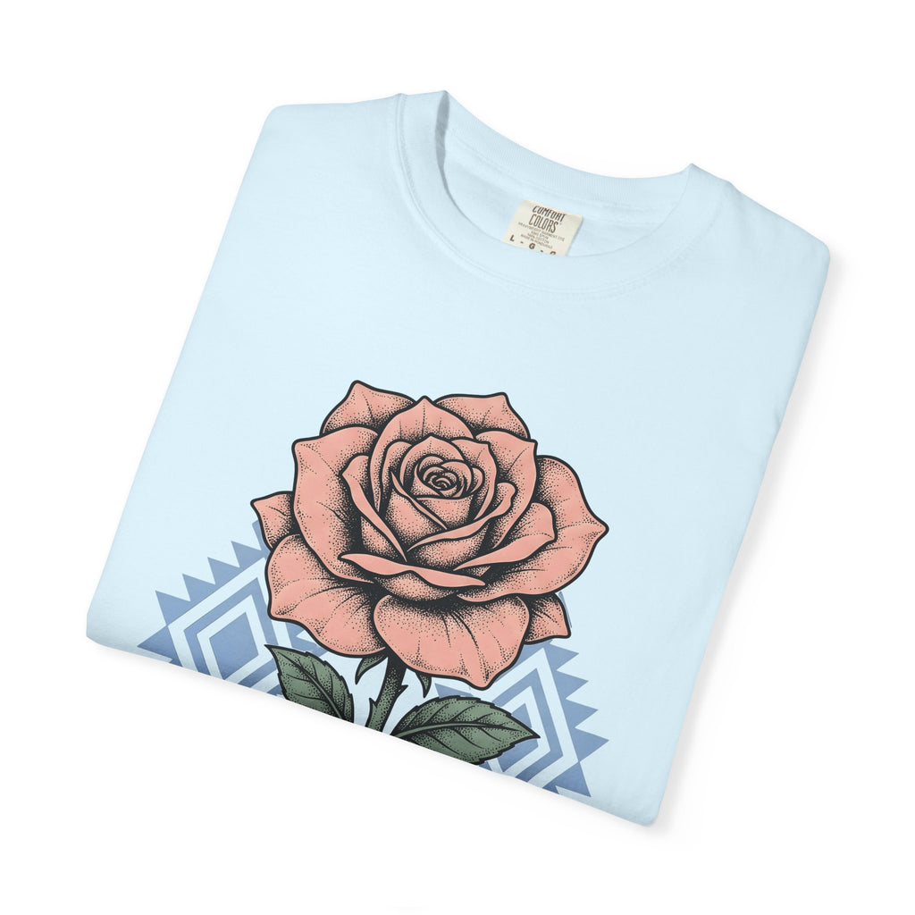 Rose Bloom Shirt Cowgirl Botanical Gift Women Rustic Tee Flower T-Shirt Cowgirl Fan Floral Tshirt Vintage Illustration Retro Shape Design
