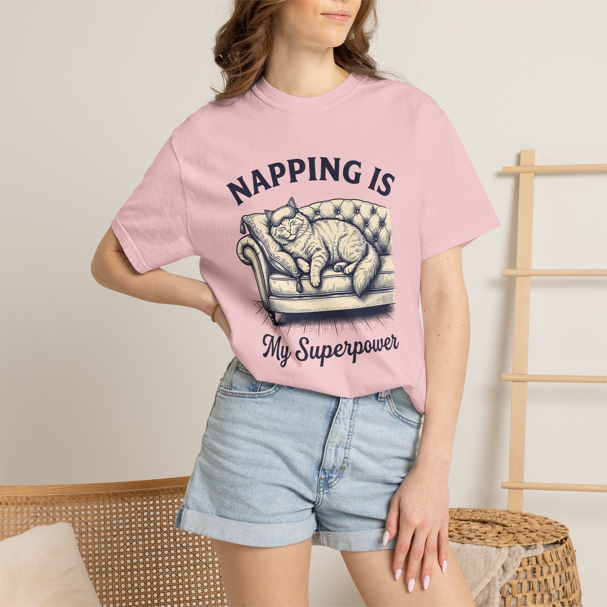 Cat Loveseat Shirt Cat Furniture Gift Women Antique Tee Sofa T-Shirt Cat Fan Vintage Tshirt Home Design Cartoon Nighttime Mask Tshirt