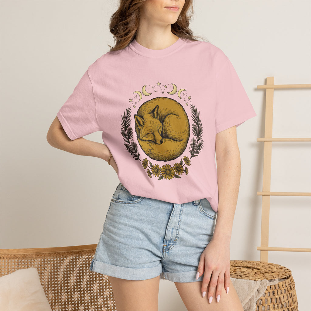 Curled Fox Shirt Boho Chic Outdoors Gift Women Tribal Tee Fox T-Shirt Bohemian Fan Primitive Tshirt Wilderness Graphic Line Art Moon Phases