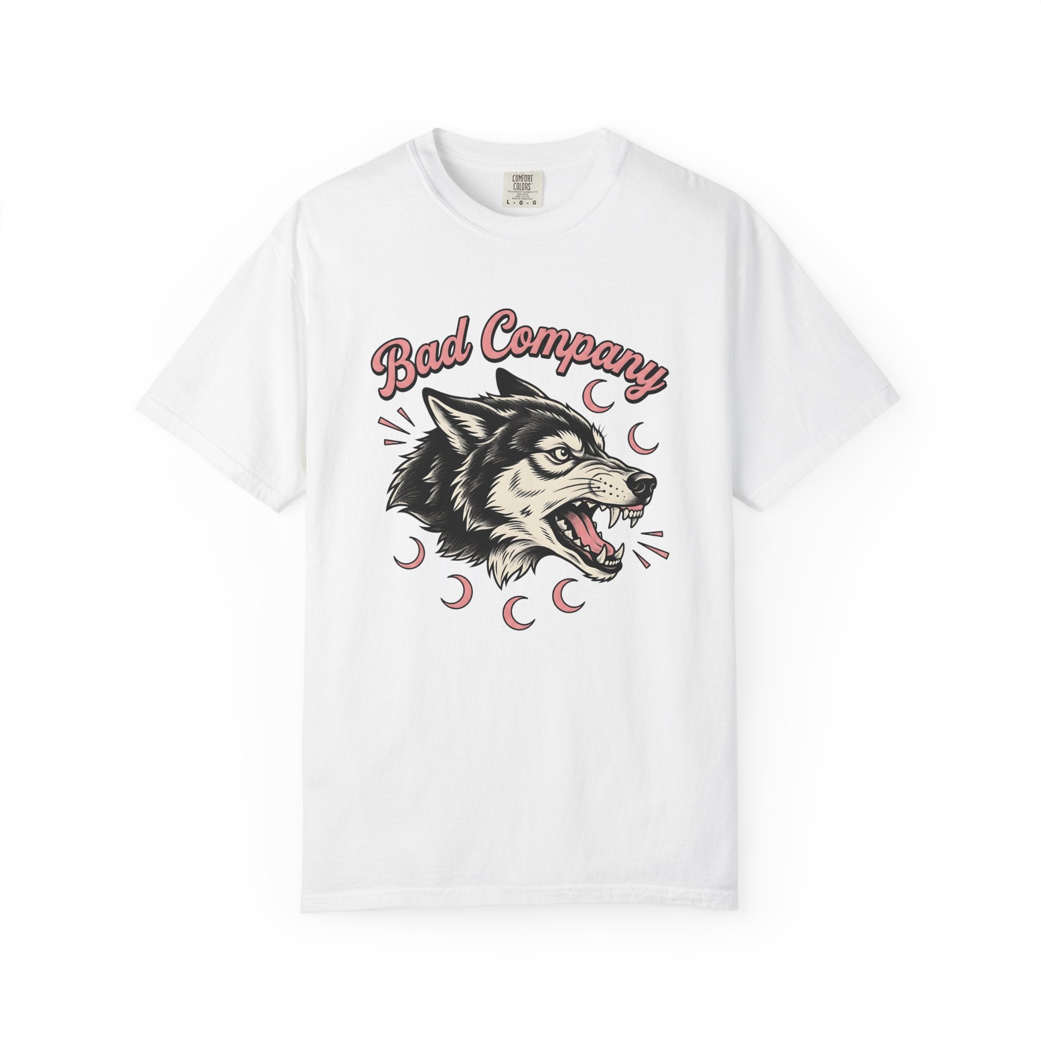 Wolf Portrait Shirt Animals Occult Gift Women Linework Tee Canine T-Shirt Wildlife Fan Illustration Graphic Tshirt Hand Drawn Crescent