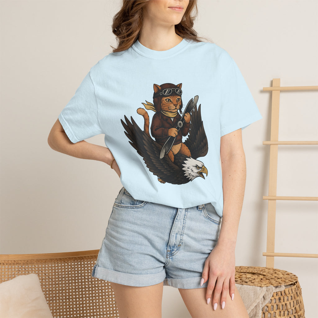Flying Cat Shirt Cat Gift Women Creatures Classic Tee Kitty T-Shirt Cat Fan Vintage Tshirt Beast Graphic Doodle Falcon Tshirt