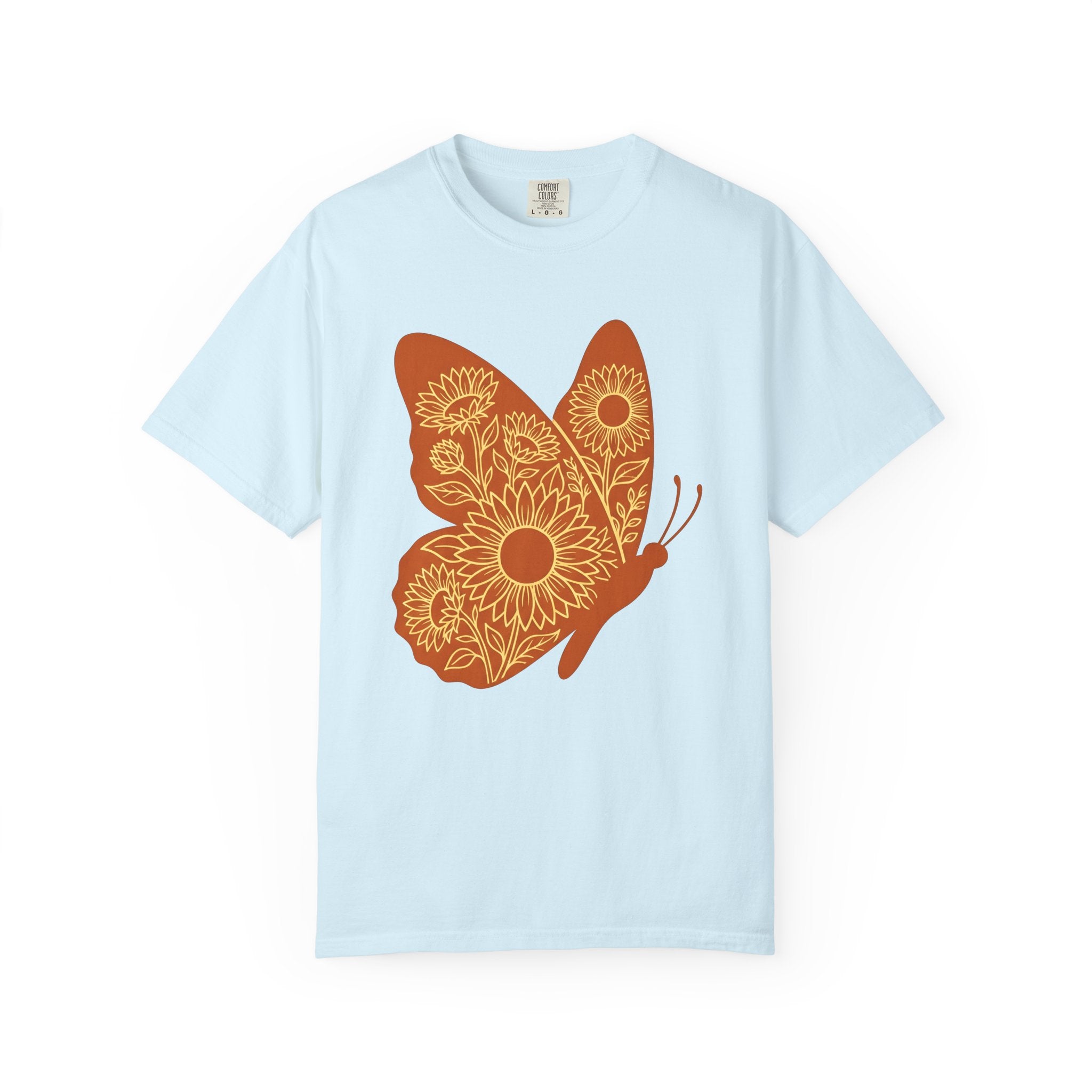 Butterfly Sunflower Shirt Animals & Flowers Outdoors Gift Women Rustic Tee Sunflower T-Shirt Floral Fan Vintage Tshirt Nature Graphic Simple
