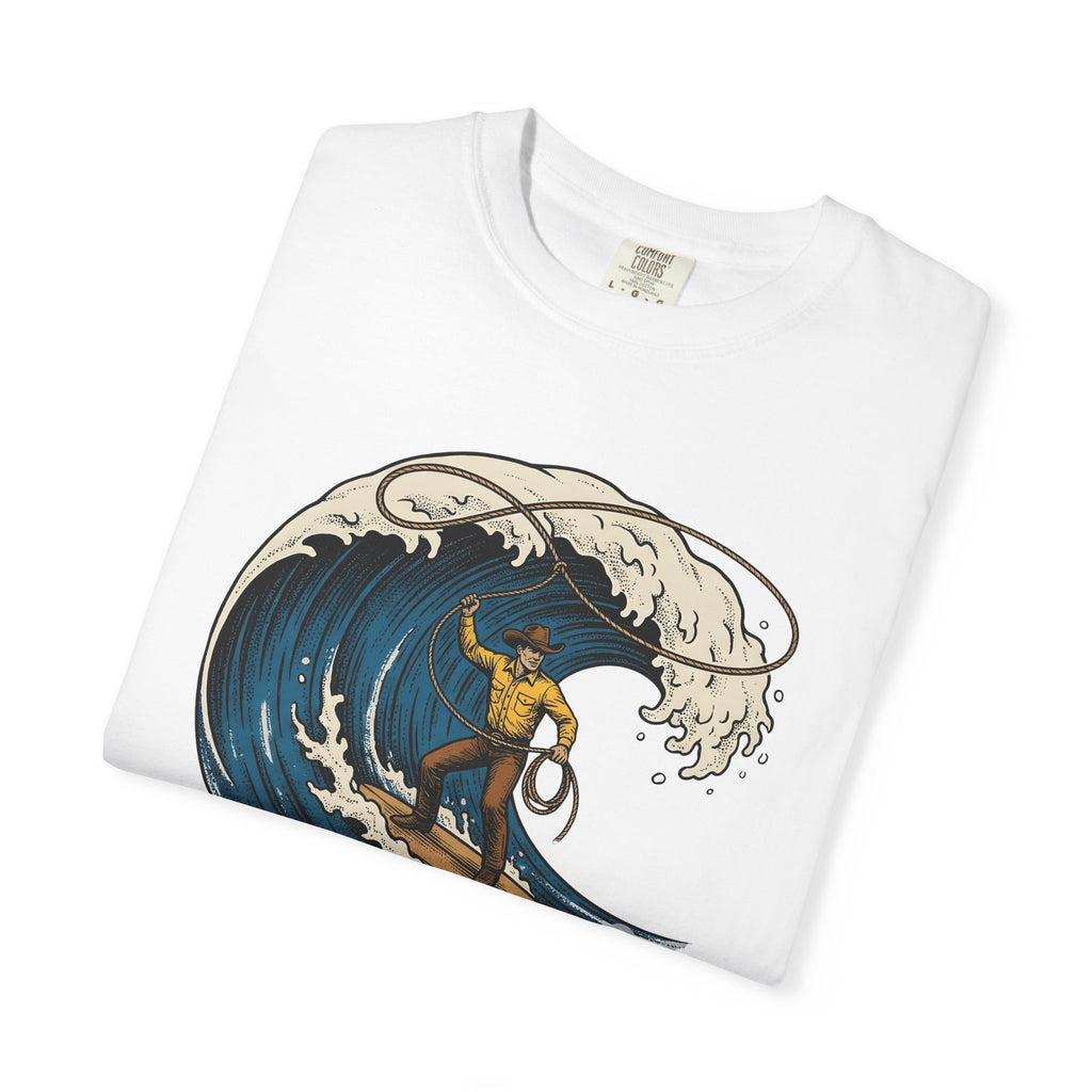 Cowboy Surfer Shirt Beach Cowboy Gift Women Vintage Tee Cowboy T-Shirt Coast Fan Distressed Graphic Tshirt Retro Wave Tshirt