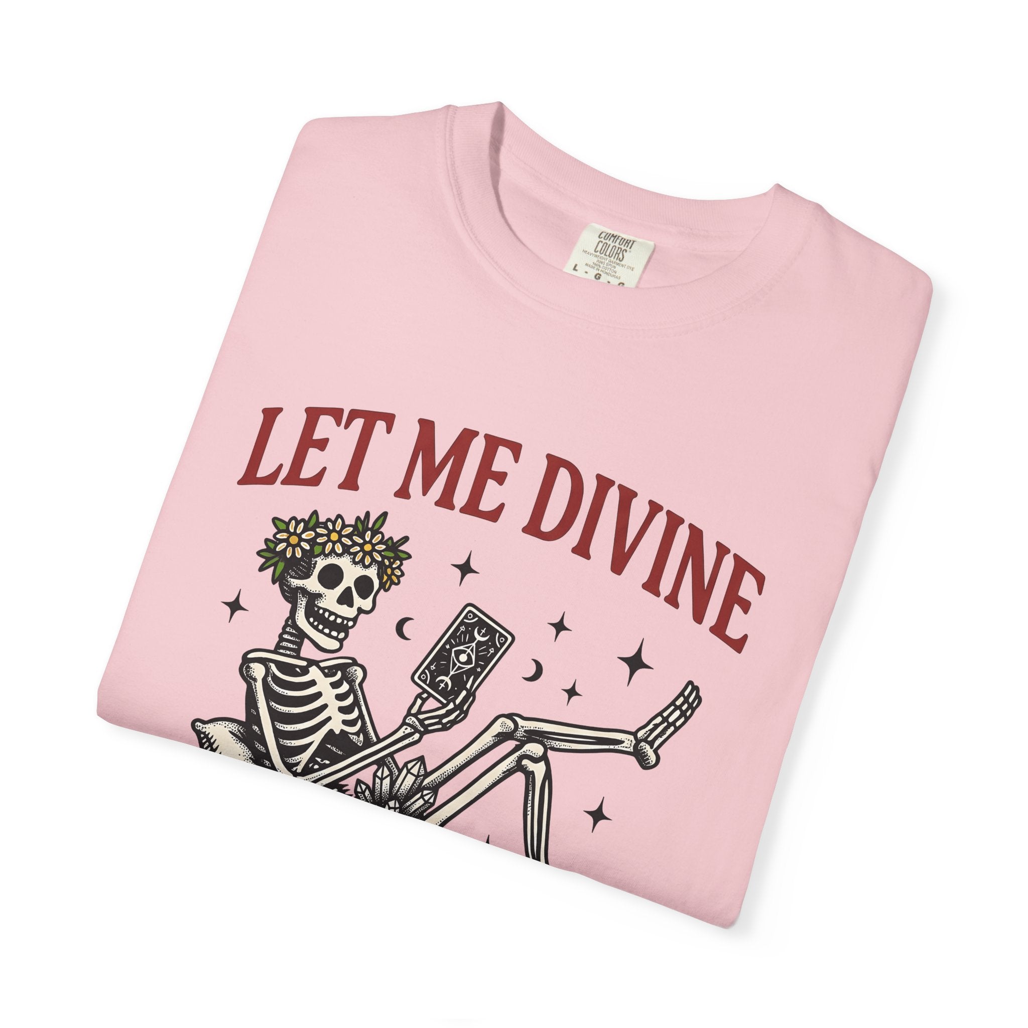 Bone Tarot Shirt Gothic Mystical Gift Women Striking Graphic Tee Tarot Card T-Shirt Dark Fan Graphic Design Illustration Old School Flower