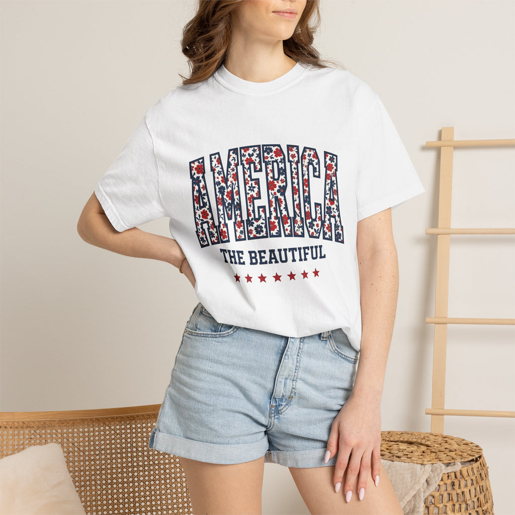Floral Stars Pattern Shirt 4th Of July Patriotic Gift Women Vintage Tee Floral T-Shirt Independence Fan Distressed Graphic Tshirt Retro Red