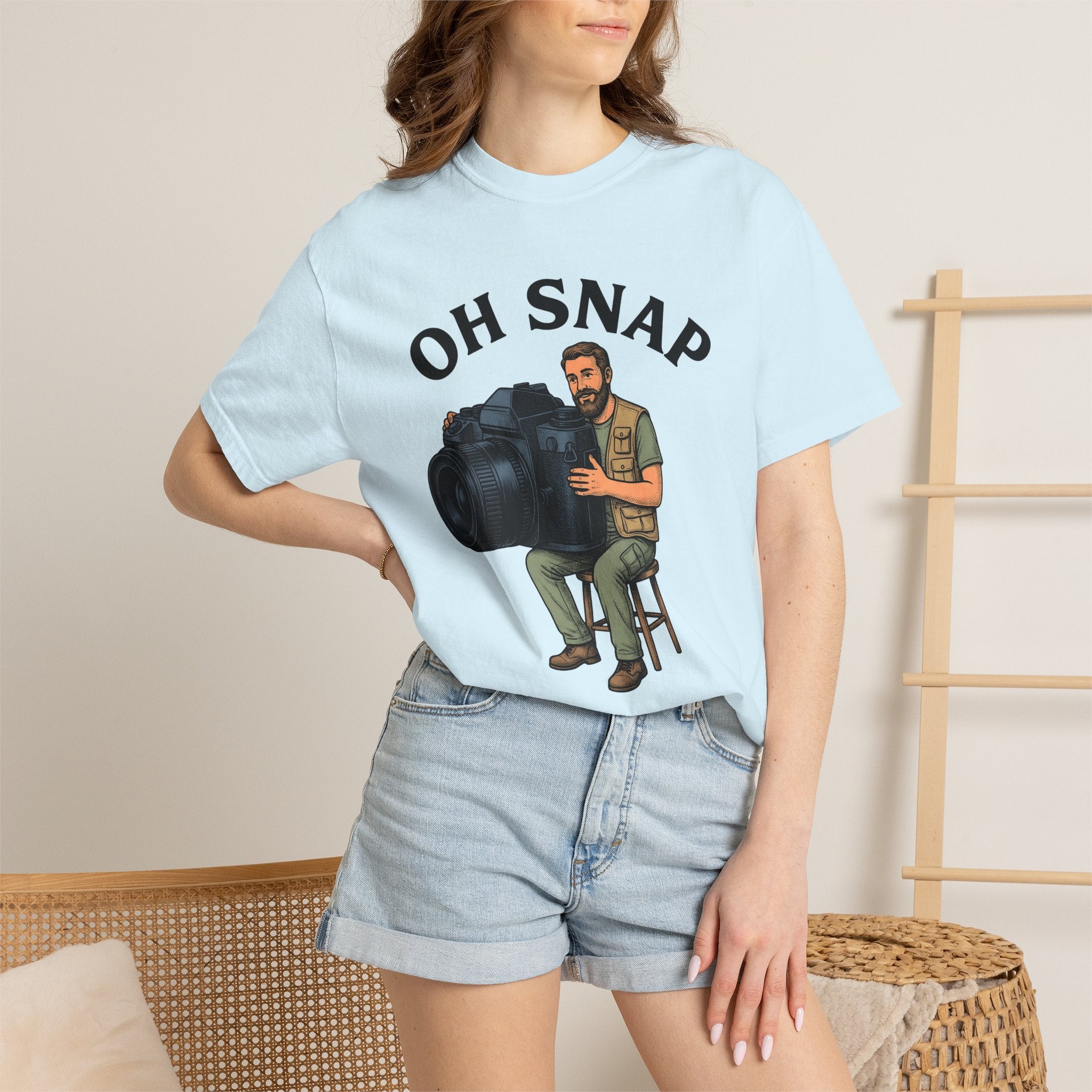 Camera Photographer Shirt Funny Photo Gift Women Retro Tee Photographer T-Shirt Humor Fan Meme Tshirt Photography Graphic Sketch Chair