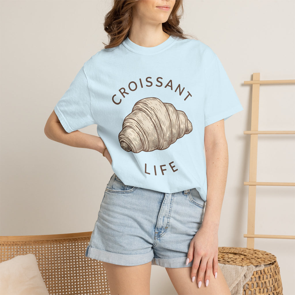 Croissant Graphic Shirt Desserts Bakery Gift Women Vintage Tee Croissant T-Shirt Dessert Fan Retro Tshirt Bakery Graphic Hand Drawn Pastry