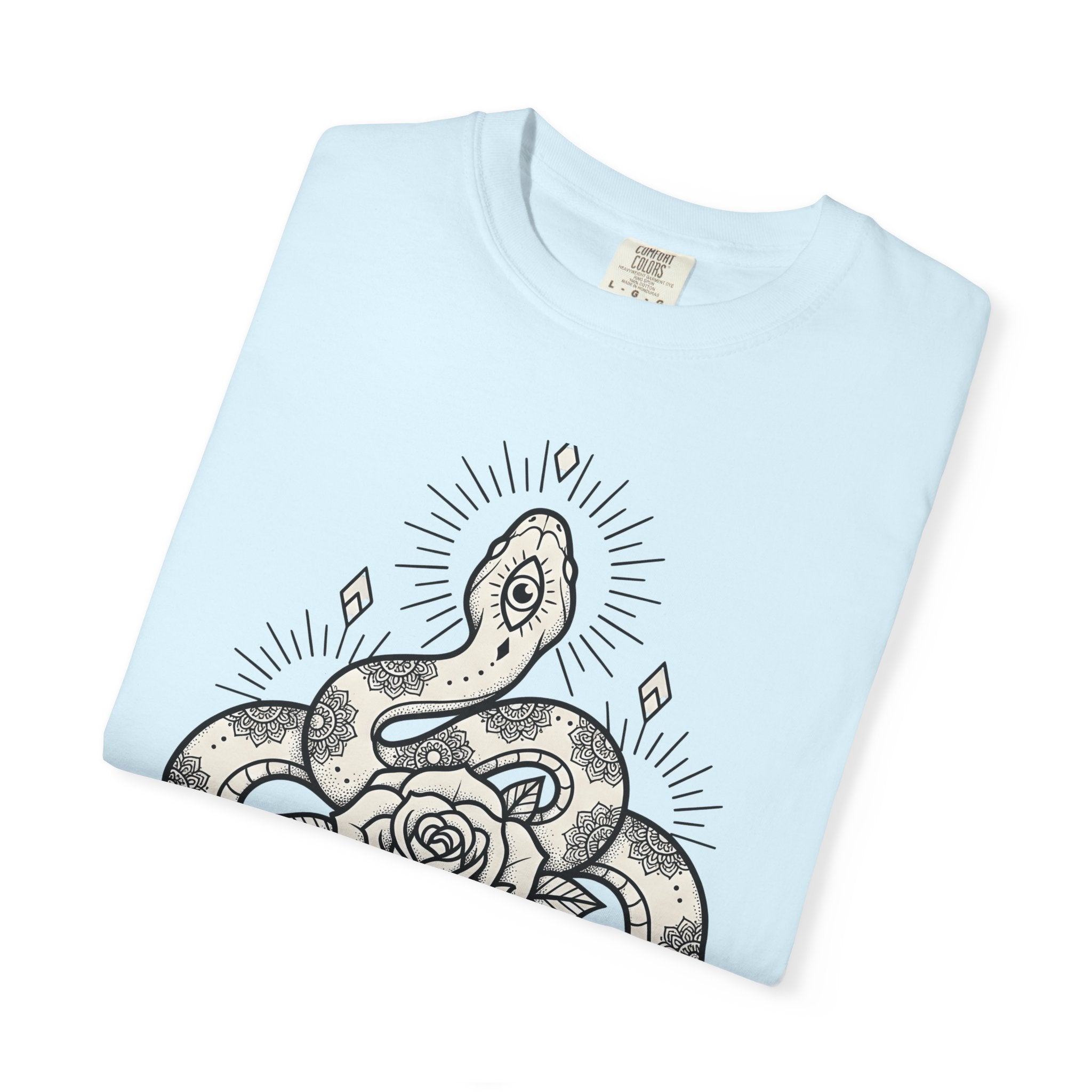 Serpent Flower Shirt Boho Chic Magic Gift Women Ink Tee Snake Flower T-Shirt Bohemian Fan Tattoo Tshirt Mystical Graphic Sketch Pattern