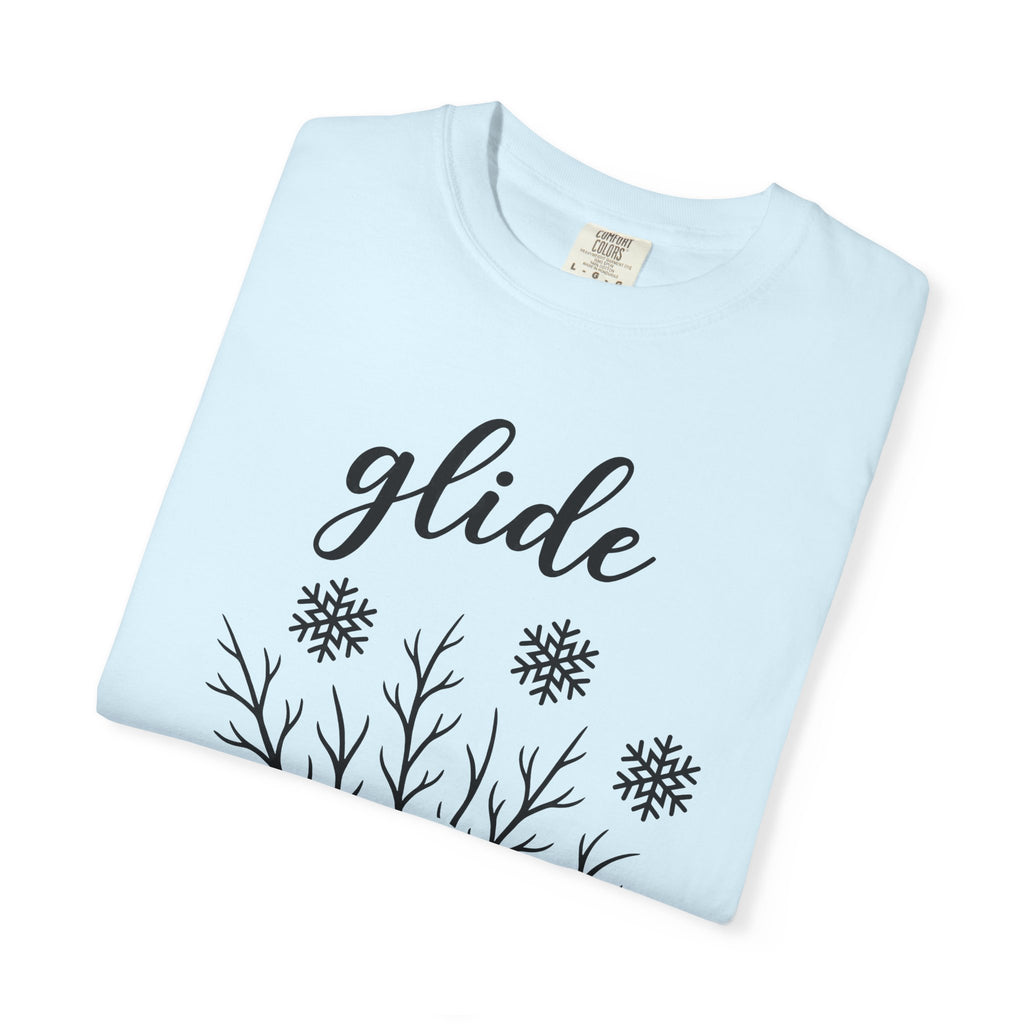 Skier Graphic Shirt Sports & Activities Winter Gift Women Silhouette Tee Snowboarder T-Shirt Athlete Enthusiast Outline Tshirt Frosty
