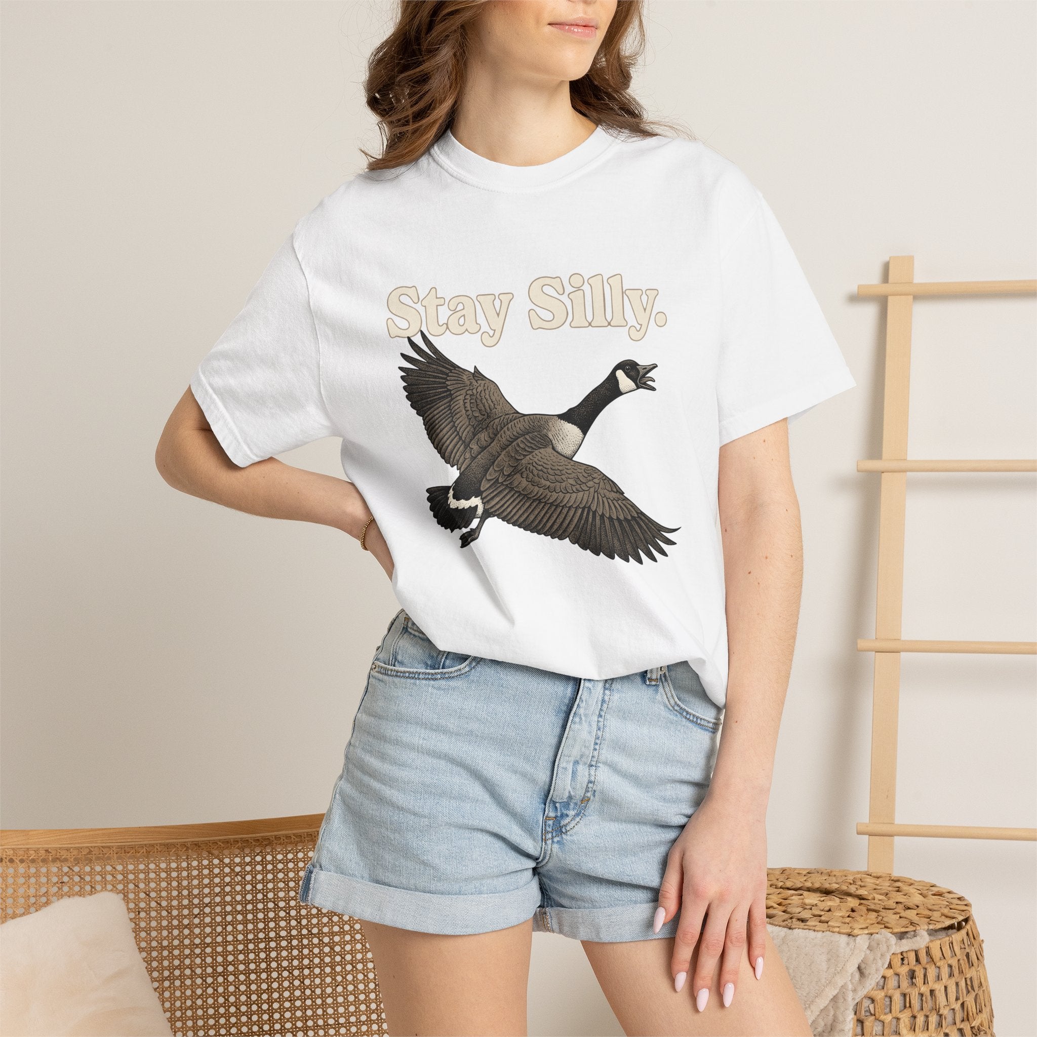 Soaring Goose Shirt Animals Fauna Gift Women Retro Tee Goose T-Shirt Wildlife Fan Vintage Tshirt Wildlife Graphic Sketch Funny Tshirt