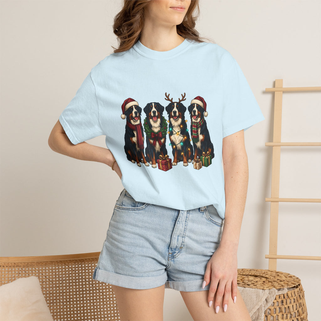 Bernese Mountain Dog Shirt Dog Christmas Gift Women Holiday Graphic Tee Berner T-Shirt Dog Fan Vintage Tshirt Xmas Graphic Retro Presents