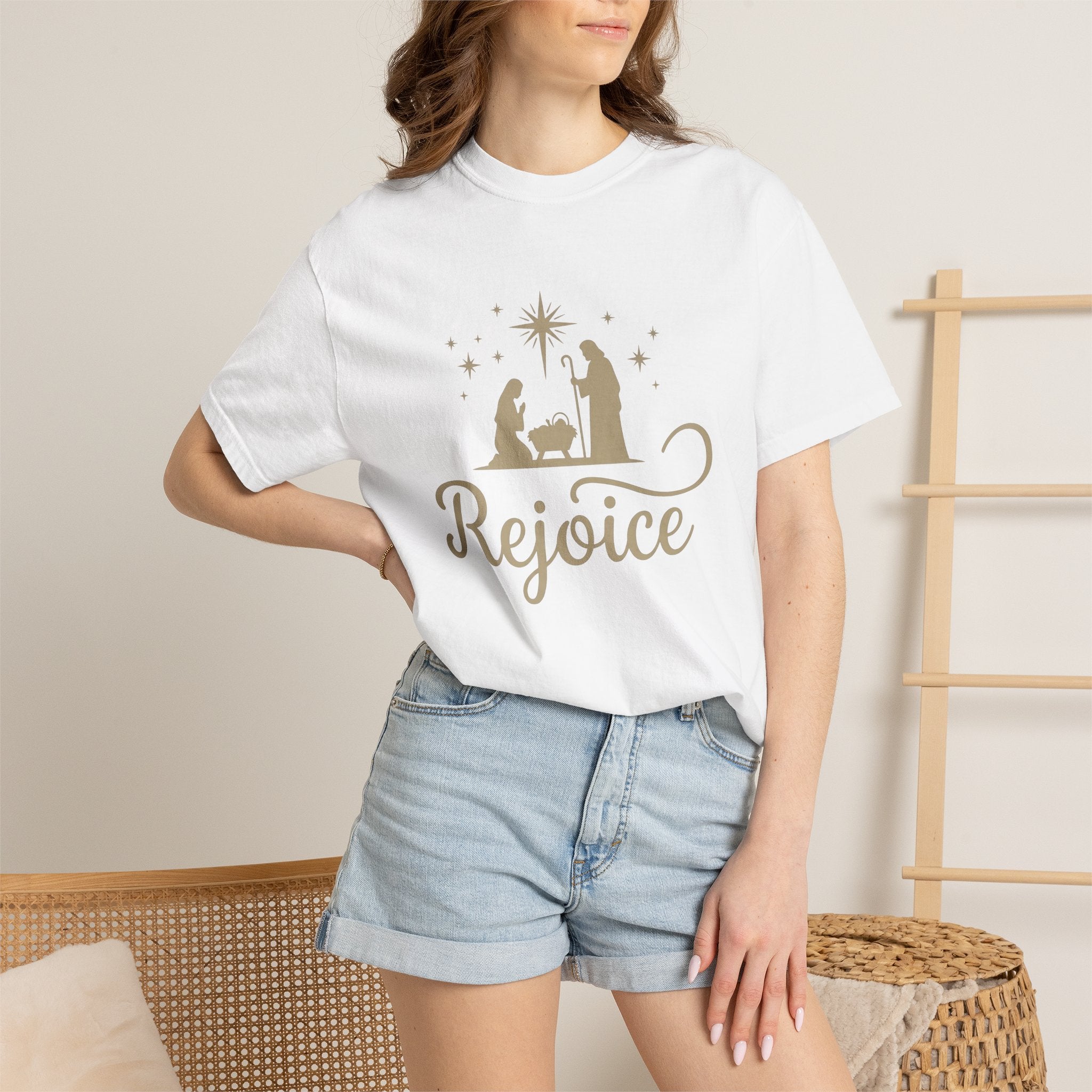 Nativity Display Shirt Christmas Religion Gift Women Simple Tee Creche T-Shirt Christmas Fan Christian Tshirt Biblical Graphic Retro Shining