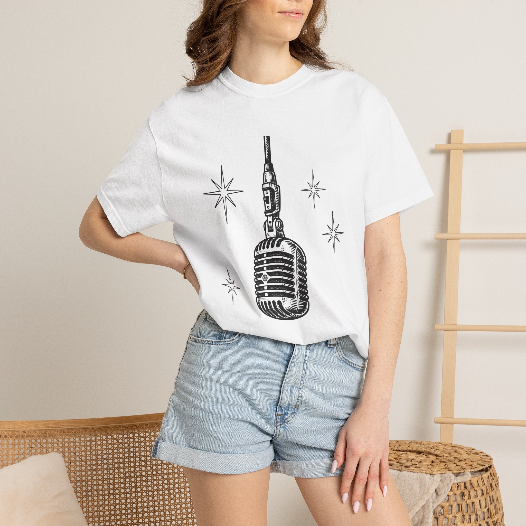 Old Microphone Shirt Music Performer Gift Women Line Art Tee Microphone T-Shirt Musician Fan Vintage Drawing Illustrative Twinkles Tshirt