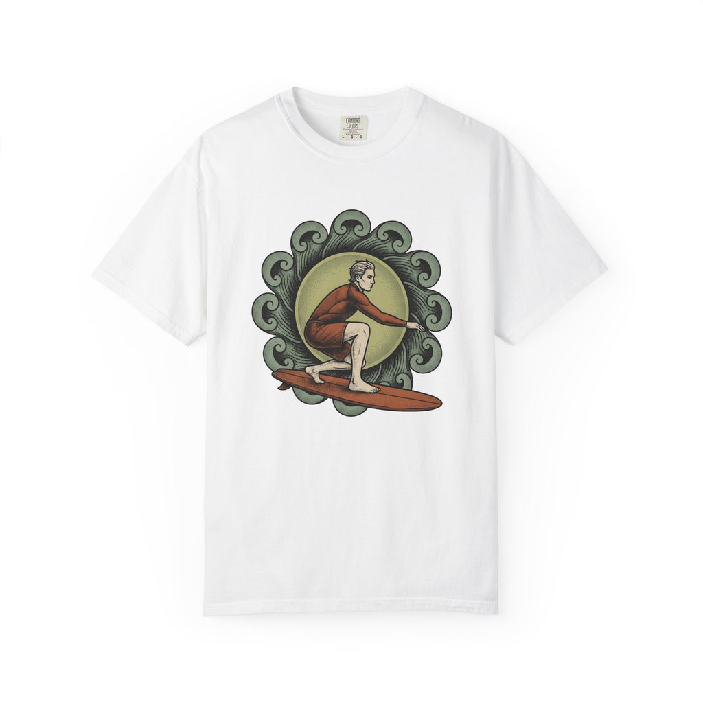 Surfer Shirt Sports Shore Gift Women Hand Drawn Tee Kitesurfer T-Shirt Athlete Fan Illustrated Tshirt Coastal Graphic Line Art Sea Waves