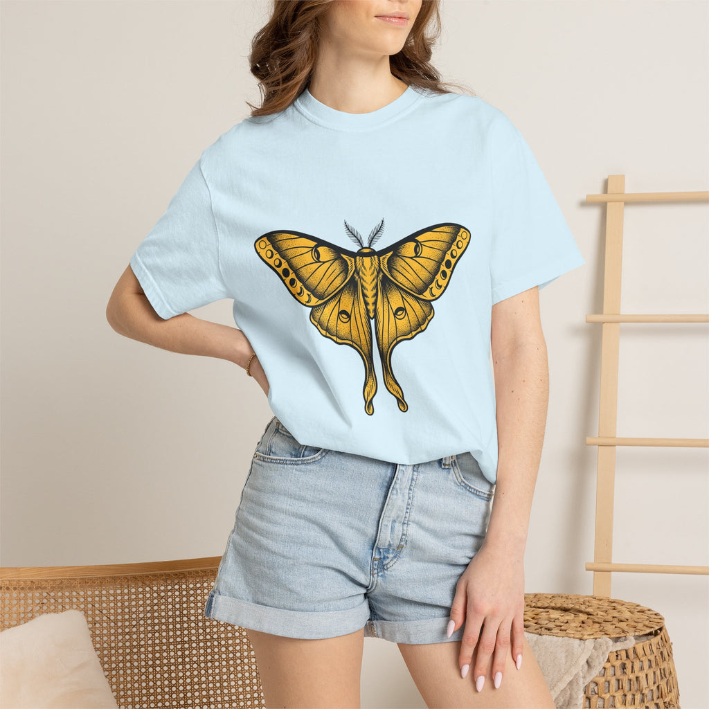 Night Moth Shirt Boho Chic Wildlife Gift Women Sketch Tee Moth T-Shirt Bohemian Fan Illustrated Tshirt Wildlife Graphic Hand Drawn Moon