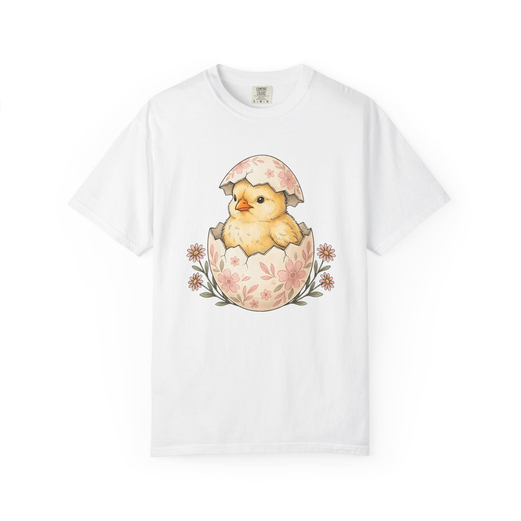 Newborn Chick Shell Shirt Easter Garden Gift Women Adorable Tee Baby Chick T-Shirt Easter Fan Chick Tshirt Garden Graphic Sketch Blossoms