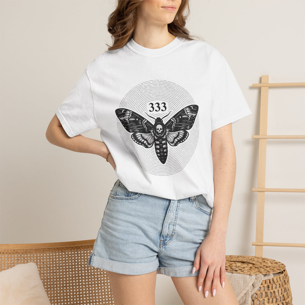 Death Bug Shirt Halloween Supernatural Gift Women Horror Tee Beetle T-Shirt Halloween Fan Macabre Tshirt Paranormal Graphic Hand Drawn