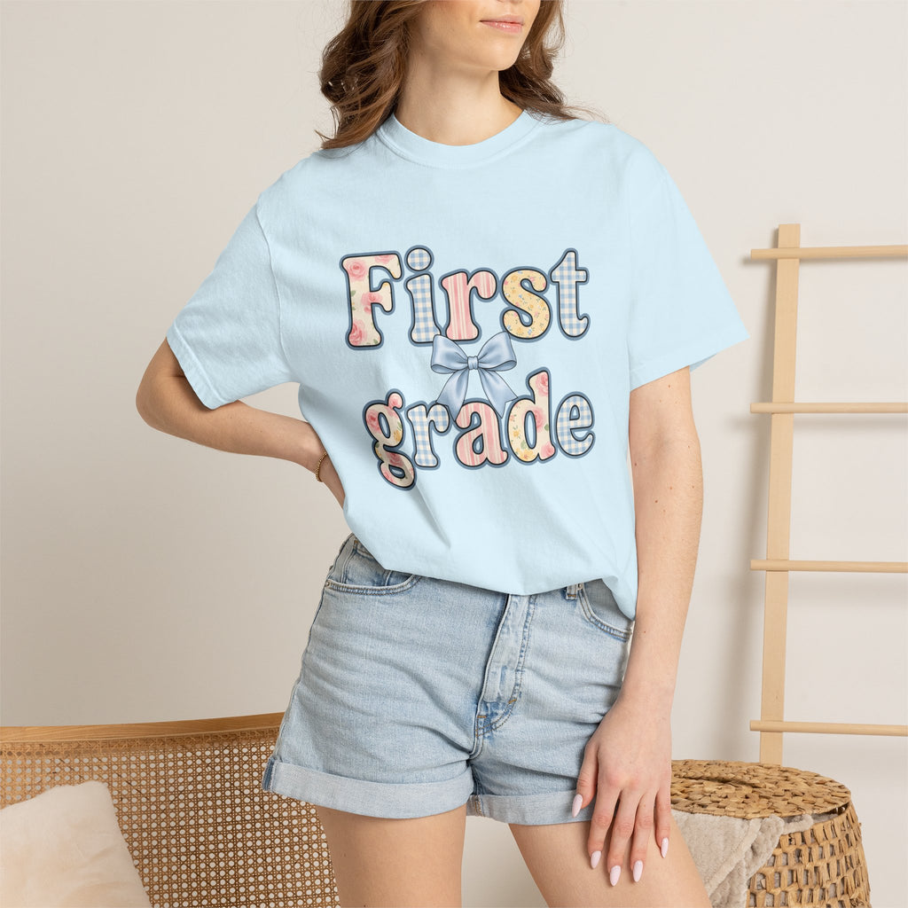 Floral Print Words Shirt Teachers Education Gift Women Hand Drawn Tee Typography T-Shirt Educator Enthusiast Illustrated Tshirt Learning