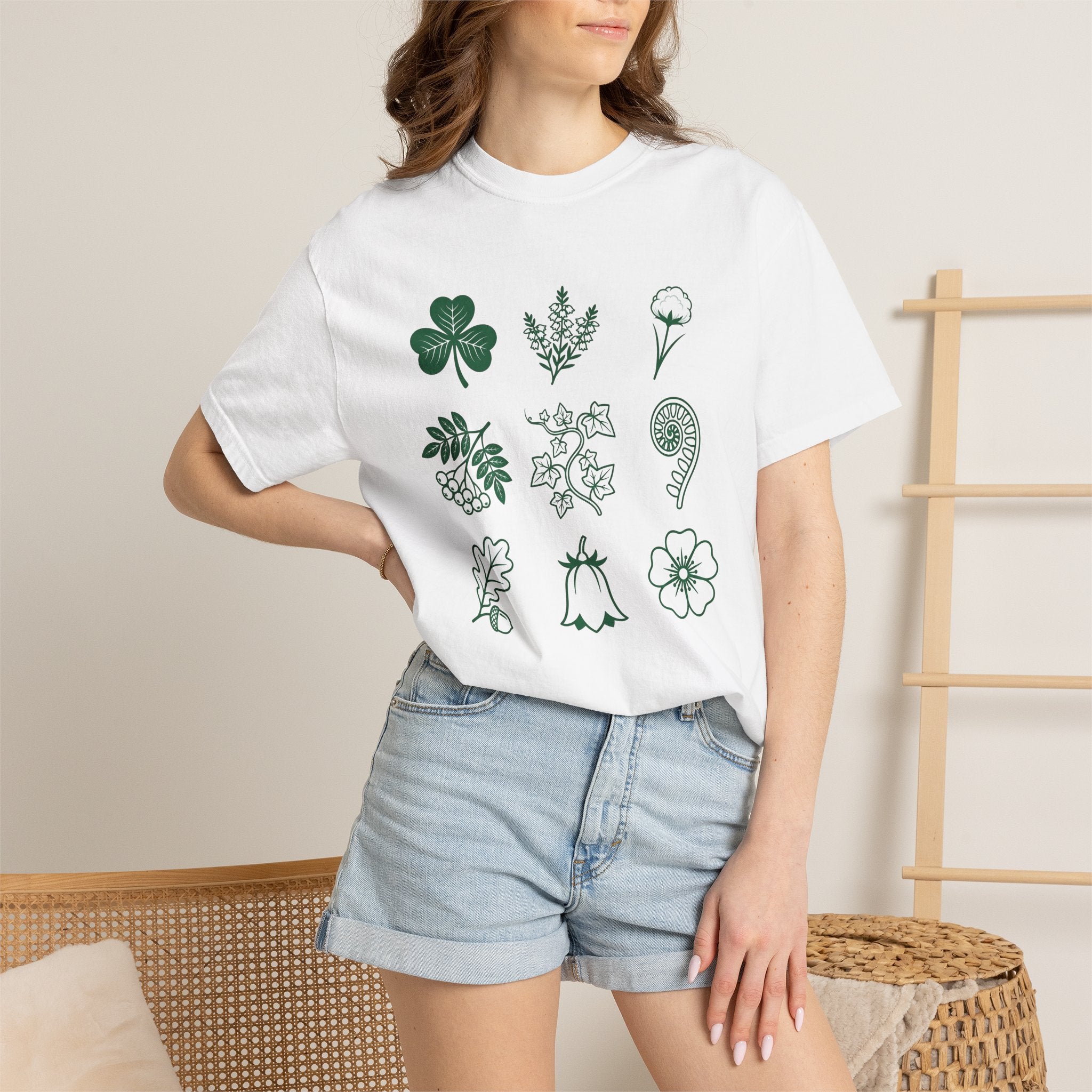 Clover Plants Shirt St. Patrick's Day Outdoors Gift Women Floral Art Tee Shamrock T-Shirt Luck Fan Botanical Tshirt Nature Graphic Simple