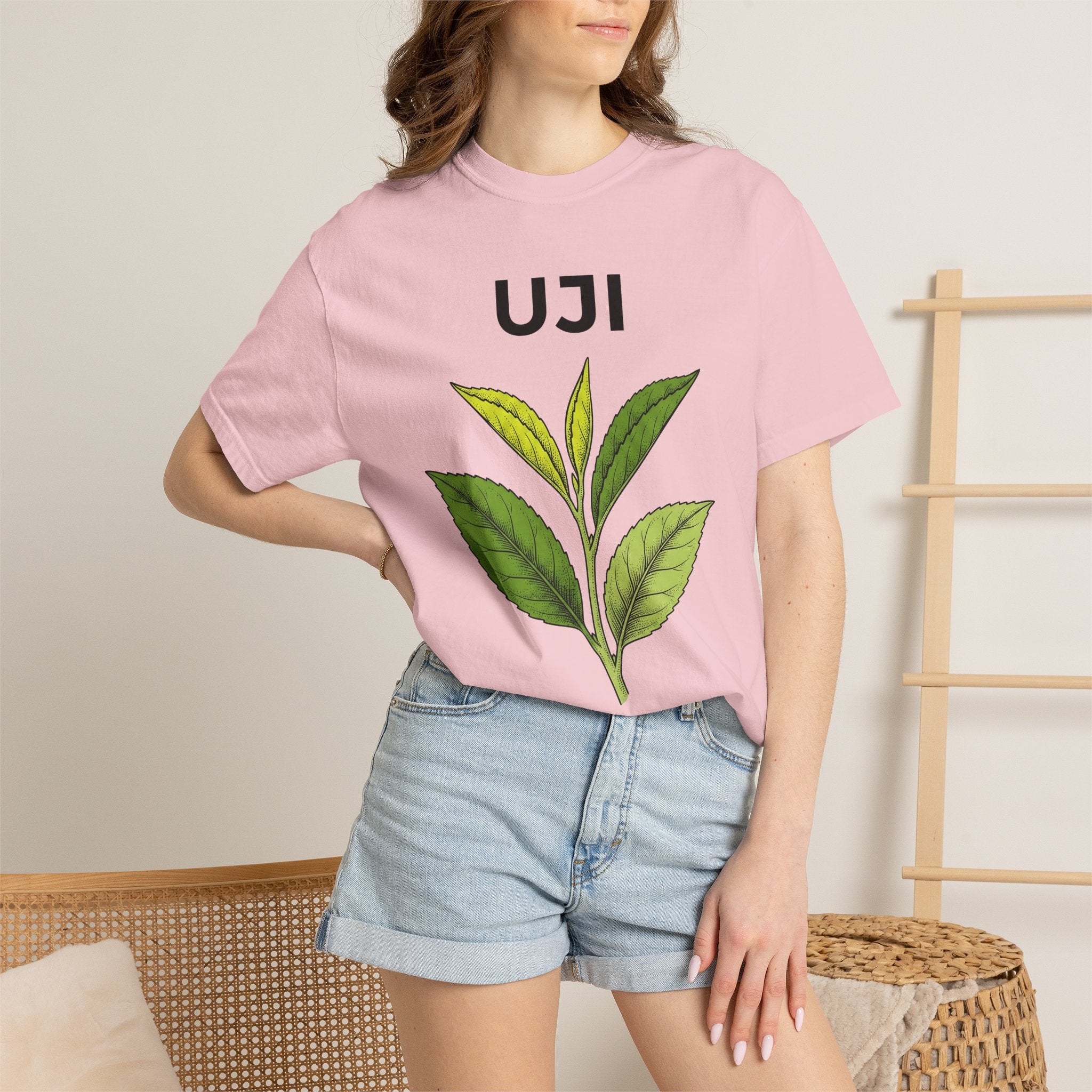 Tea Leaf Shirt Drinks Outdoors Gift Women Floral Tee Tea T-Shirt Beverage Fan Botanical Graphic Hand Drawn Foliage Tshirt