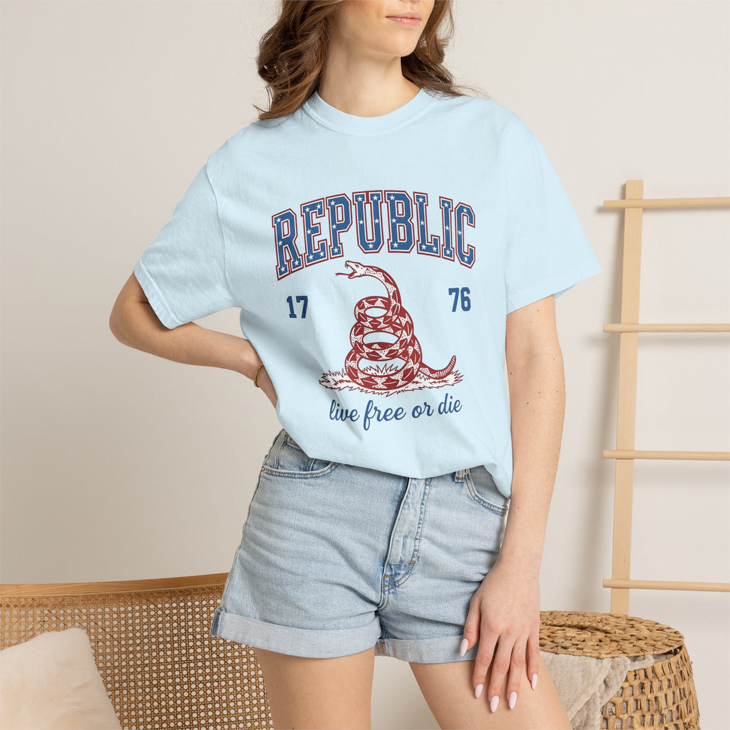 Rattlesnake Graphic Shirt America Freedom Gift Women Patriotic Tee Snake T-Shirt American Fan Retro Tshirt Liberty Graphic Vintage Stars