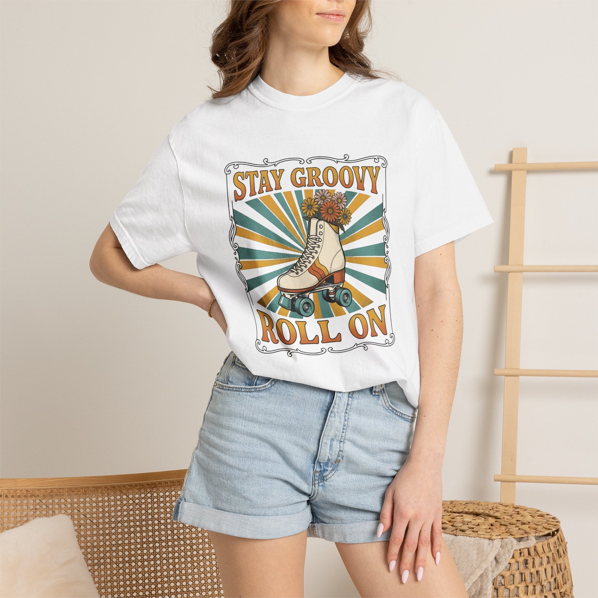 Roller Skate Shoes Shirt Boho Chic 70s Gift Women Line Art Tee Roller Skates T-Shirt Bohemian Fan Illustrative Tshirt Retro Design Graphic