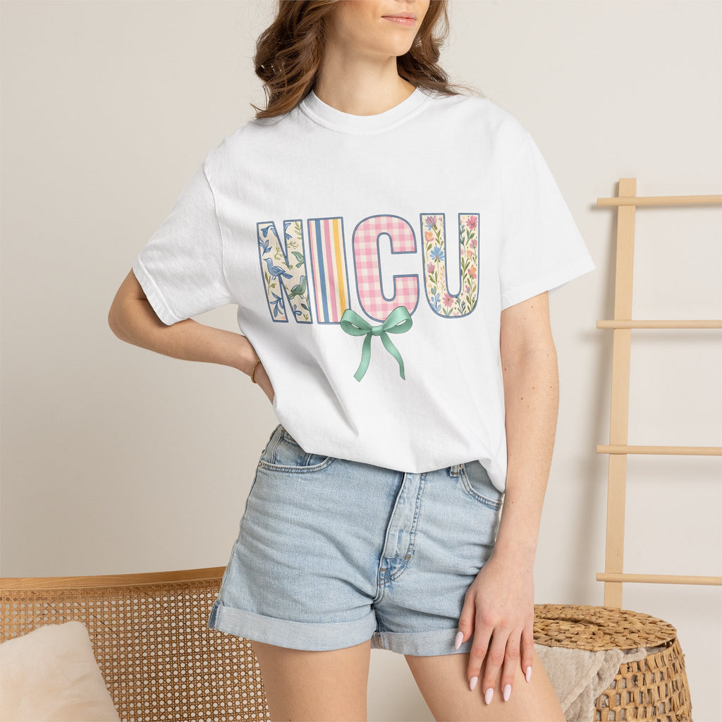 Floral Initial Letters Shirt Nurses Clinic Gift Women Vintage Tee Monogram T-Shirt Nurse Enthusiast Retro Tshirt Medical Graphic Light Tones