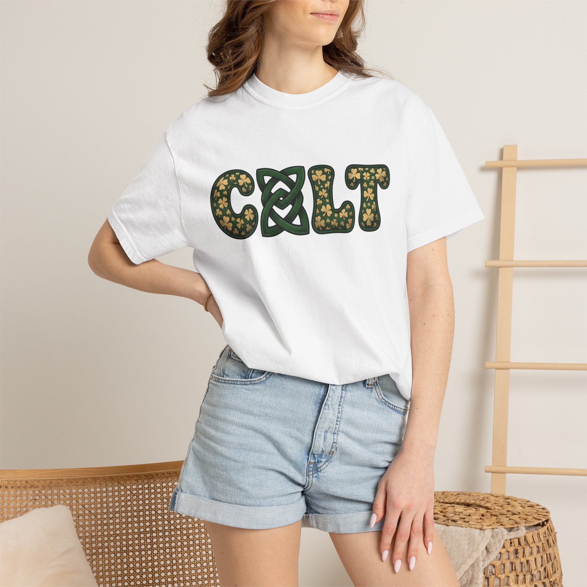 Shamrock Pattern Shirt St Patrick's Day Irish Gift Women Celtic Tee Shamrock T-Shirt St Patricks Fan Celtic Art Tshirt Irish Graphic Retro