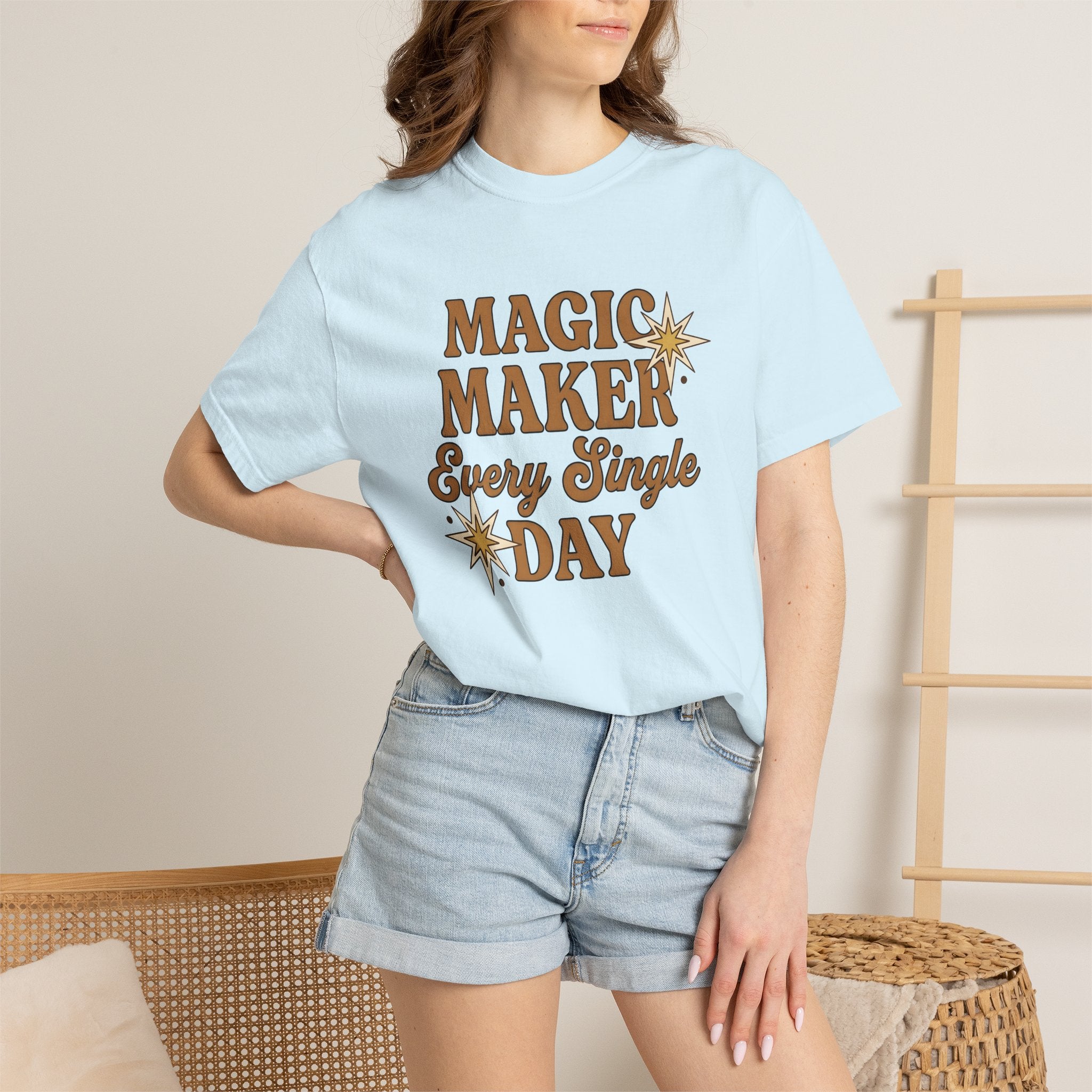 Star Shape Shirt Moms Positivity Gift Women Cartoon Tee Star T-Shirt Motherhood Enthusiast Comic Tshirt Optimistic Graphic Line Art Twinkles