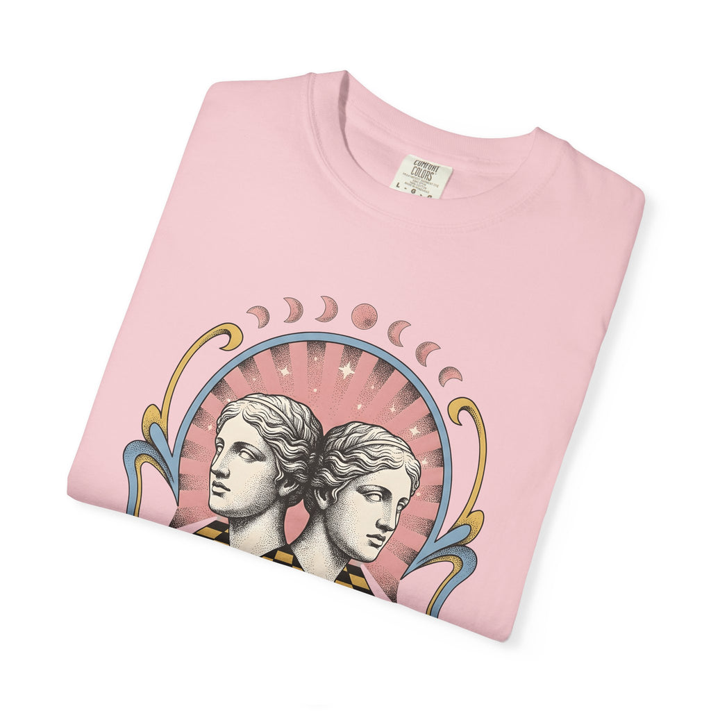 Gemini Twins Shirt Boho Chic Zodiac Gift Women Vintage Tee Twins T-Shirt Hippie Fan Retro Tshirt Astrology Graphic Tshirt Retro Checkerboard