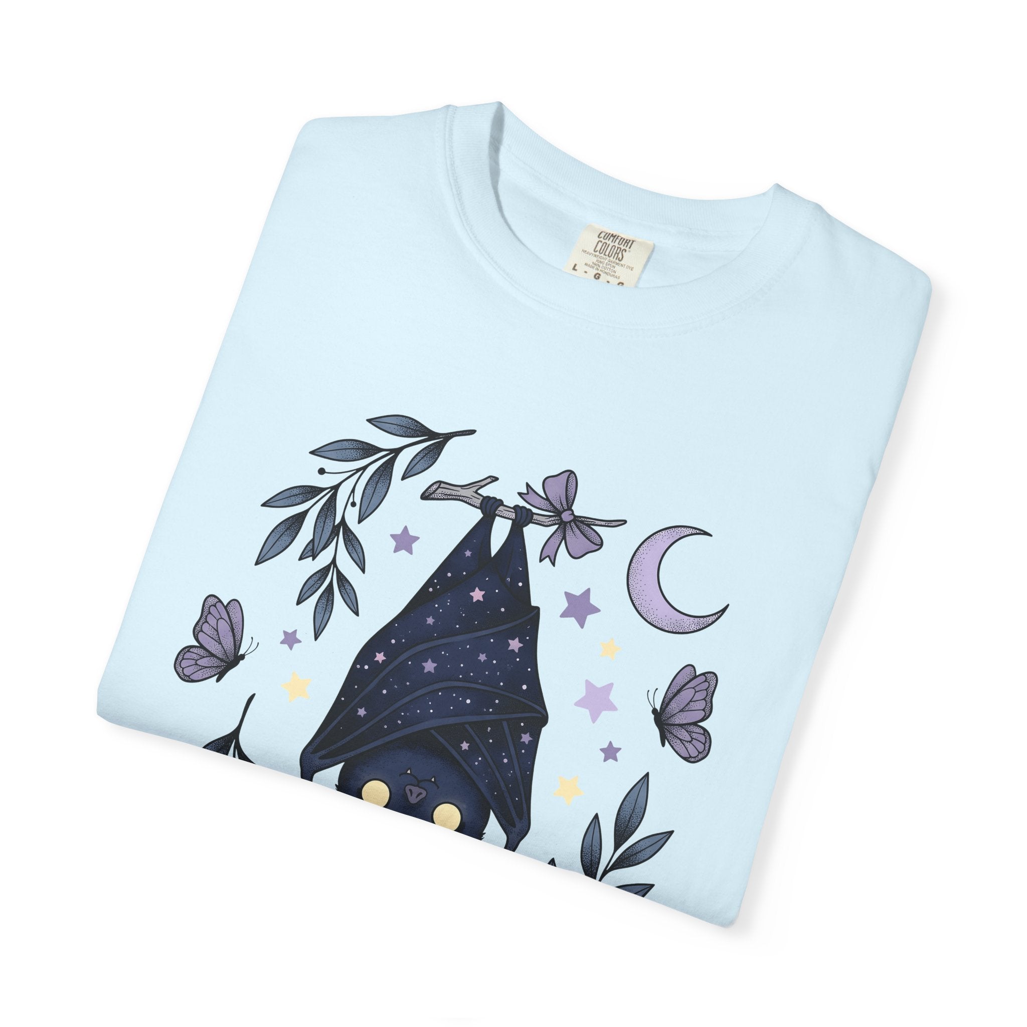 Cute Bat Shirt Boho Chic Gothic Gift Women Whimsical Tee Flying Fox T-Shirt Bohemian Fan Fantasy Tshirt Dark Graphic Mystical Butterfly