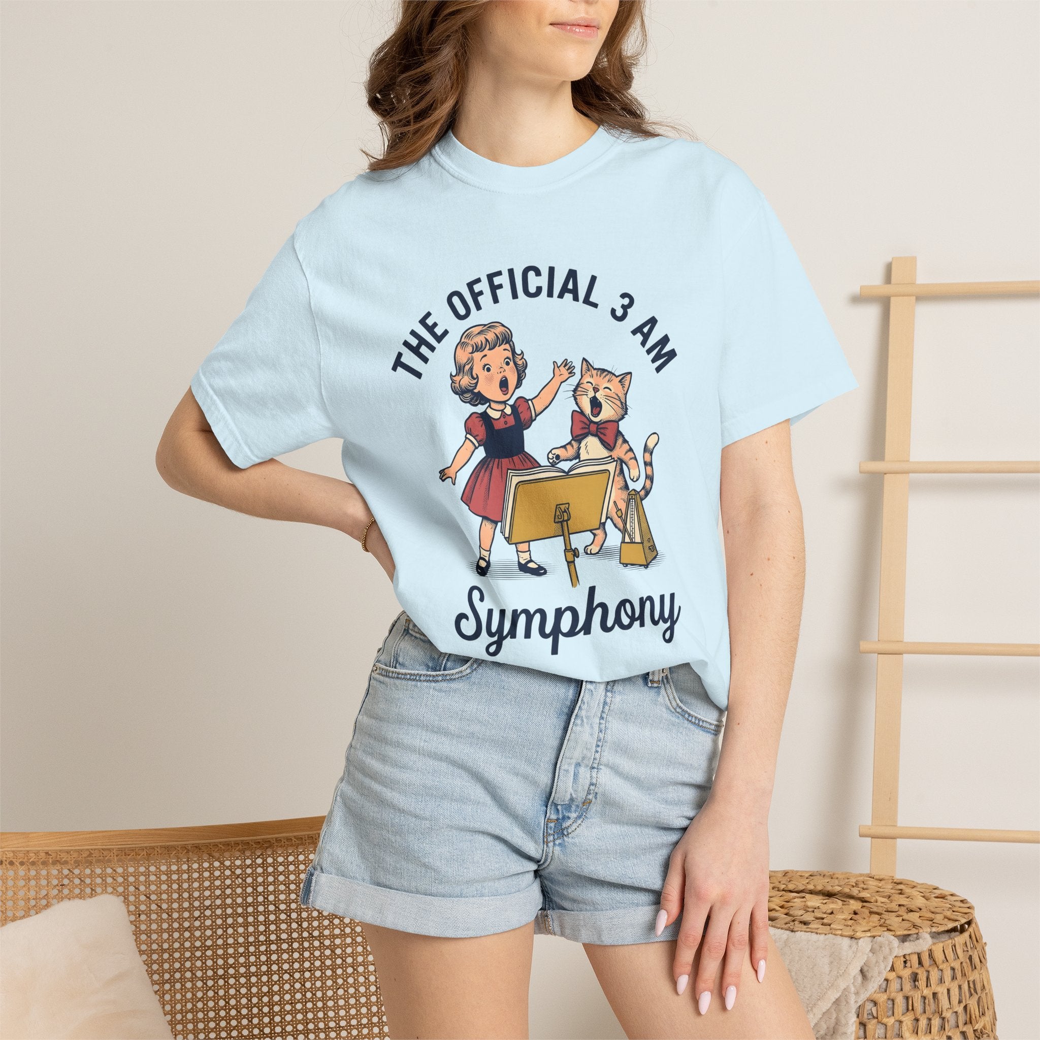 Cat Lady Singing Shirt Cat Gift Women Sound Gift Women Classic Tee Singer T-Shirt Feline Fan Retro Tshirt Audio Graphic Vintage Song Holder